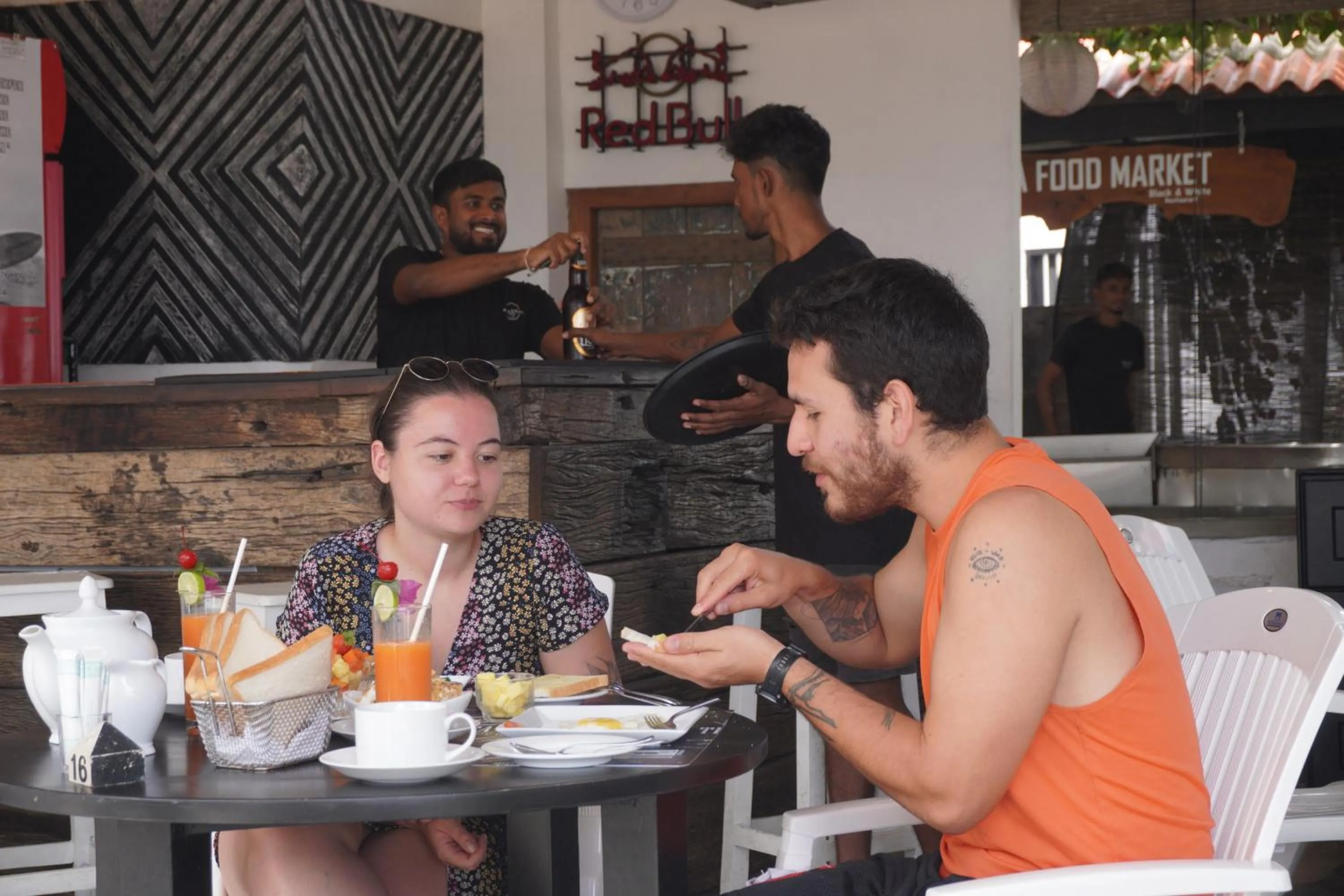 Breakfast in SURF UNA BEACH HOTEL
