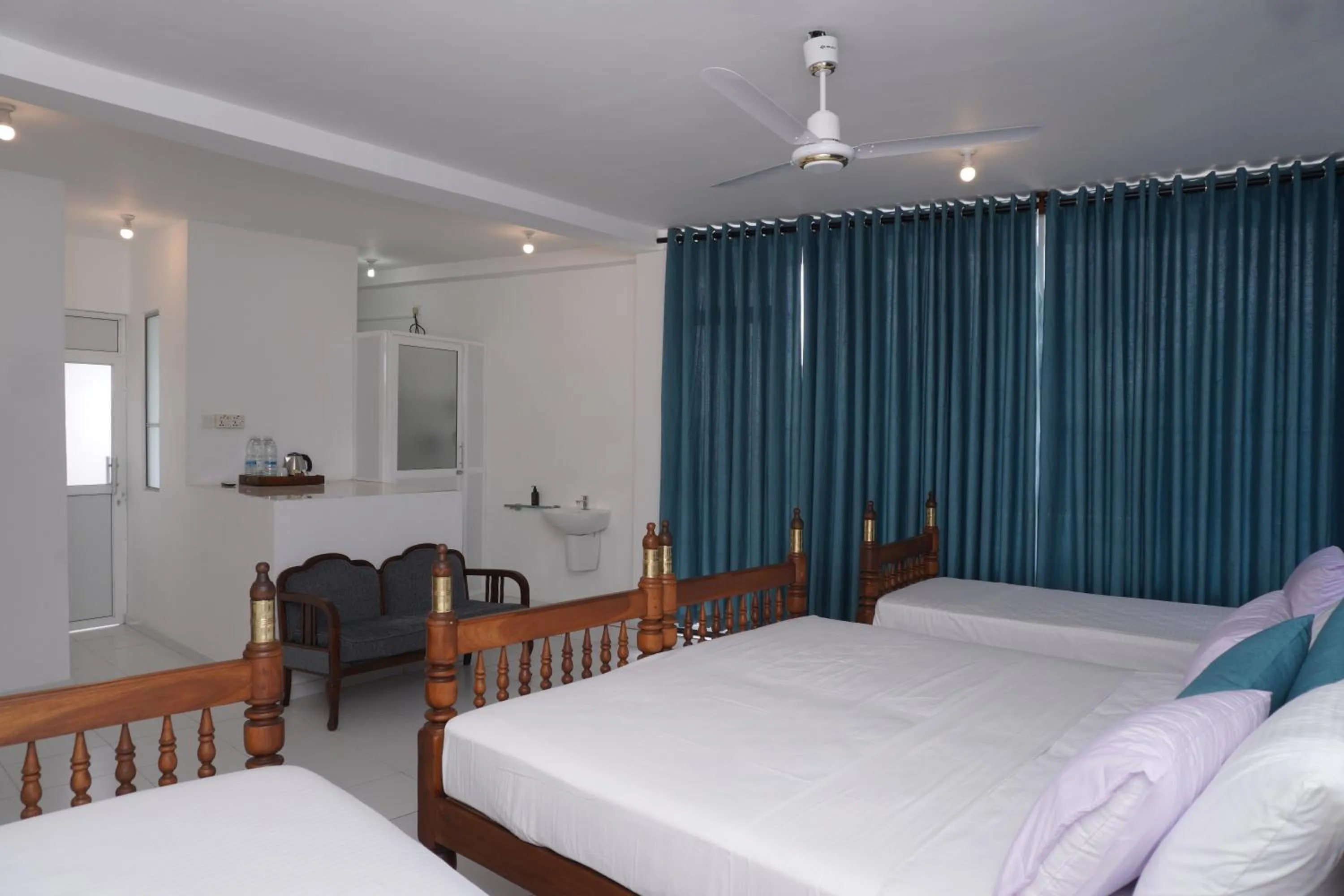 Bed in SURF UNA BEACH HOTEL
