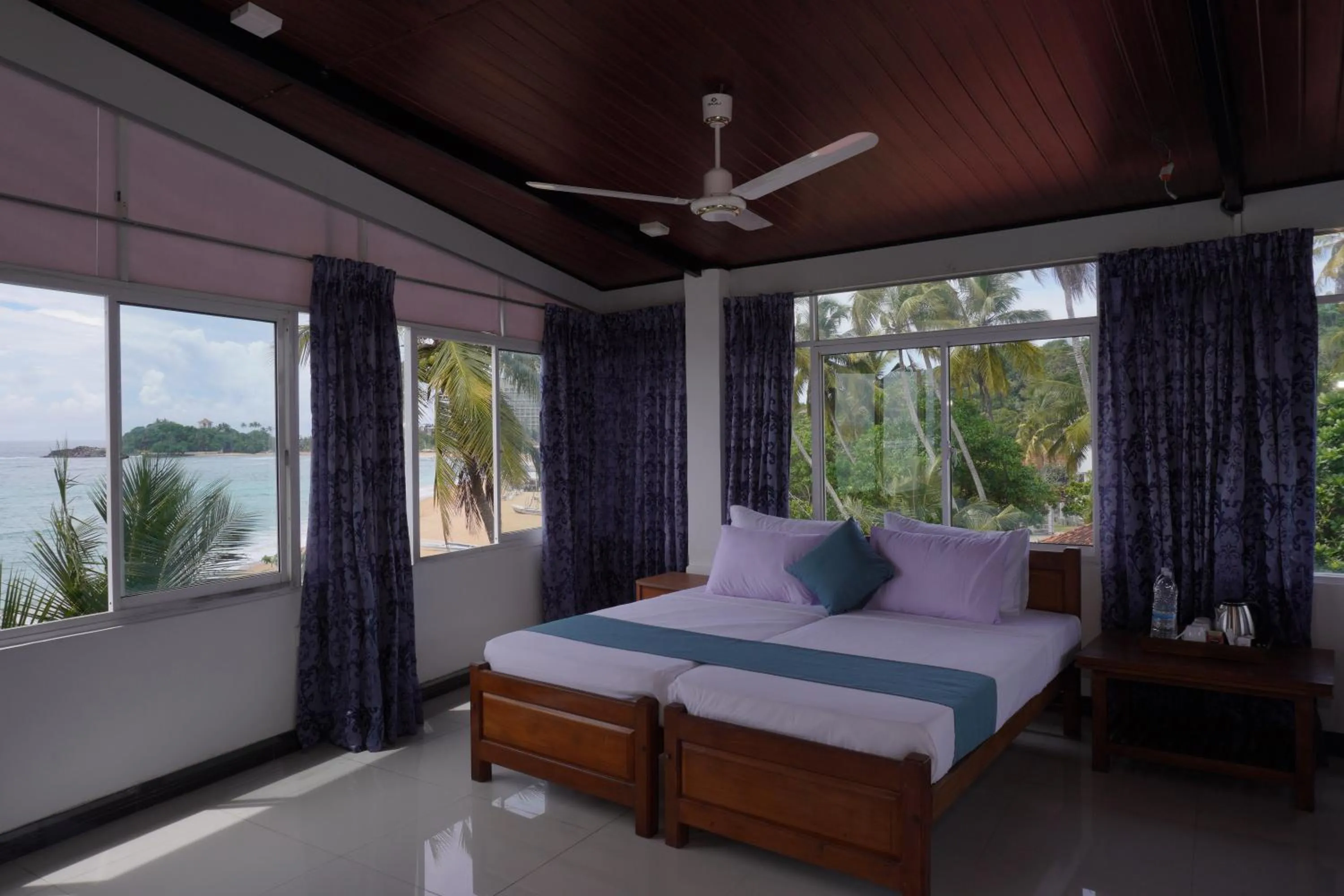 Sea view, Bed in SURF UNA BEACH HOTEL