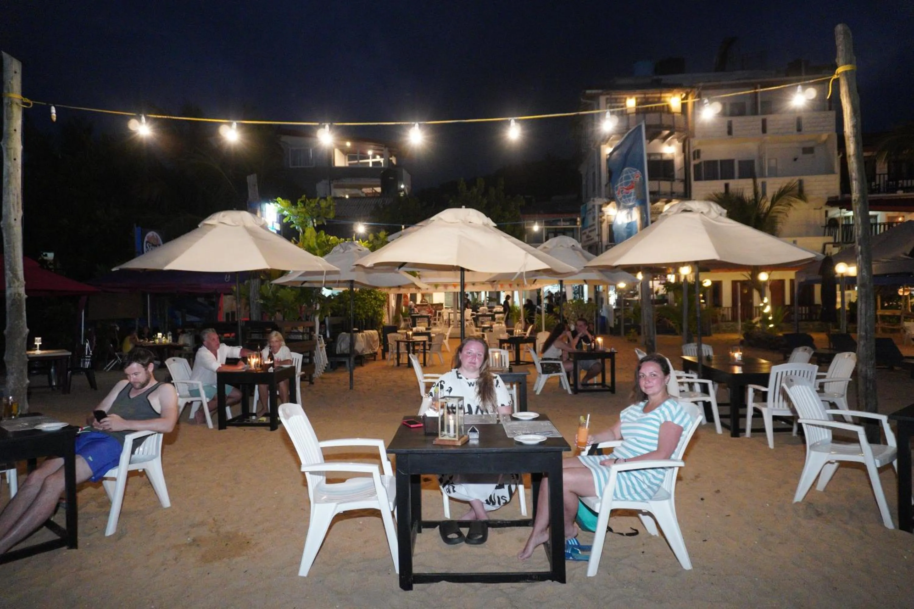 Restaurant/places to eat in SURF UNA BEACH HOTEL
