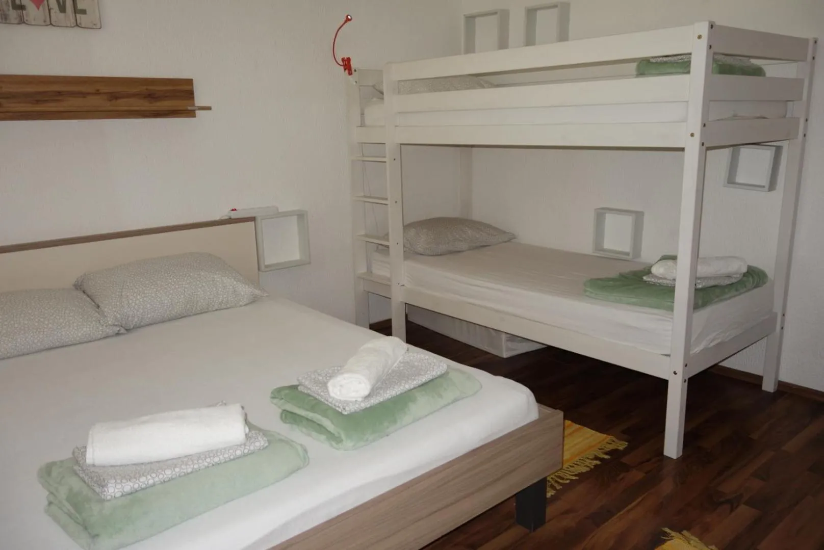 Apartment Beli Kriz