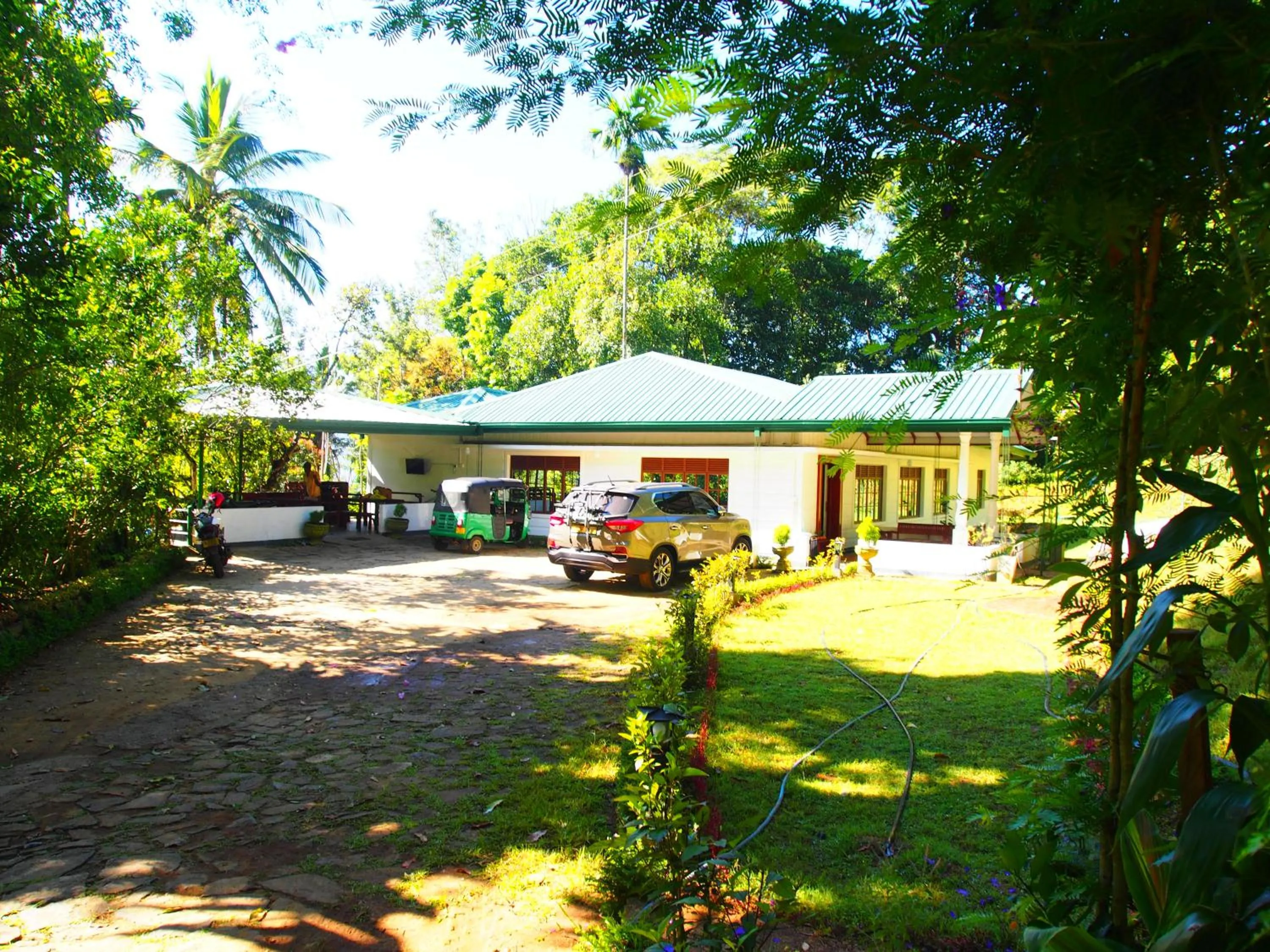TEARAMB HOLIDAY BUNGALOW