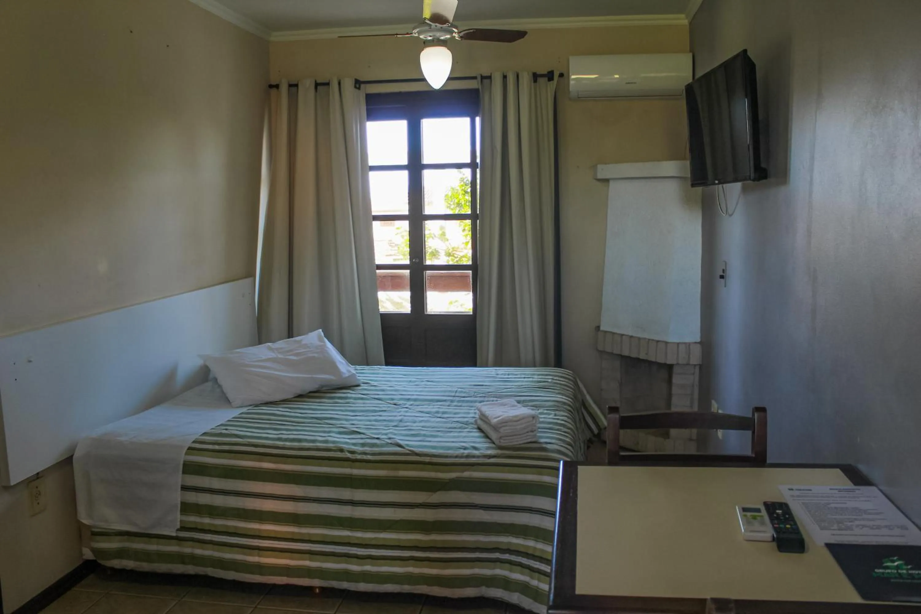 Photo of the whole room in Serramar Apart Hotel