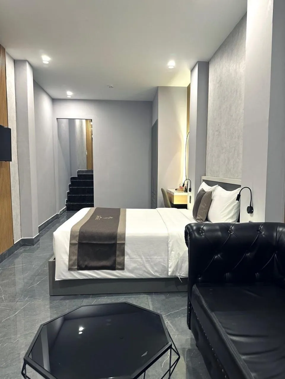 Bedroom, Bed in LION 9 HOTEL