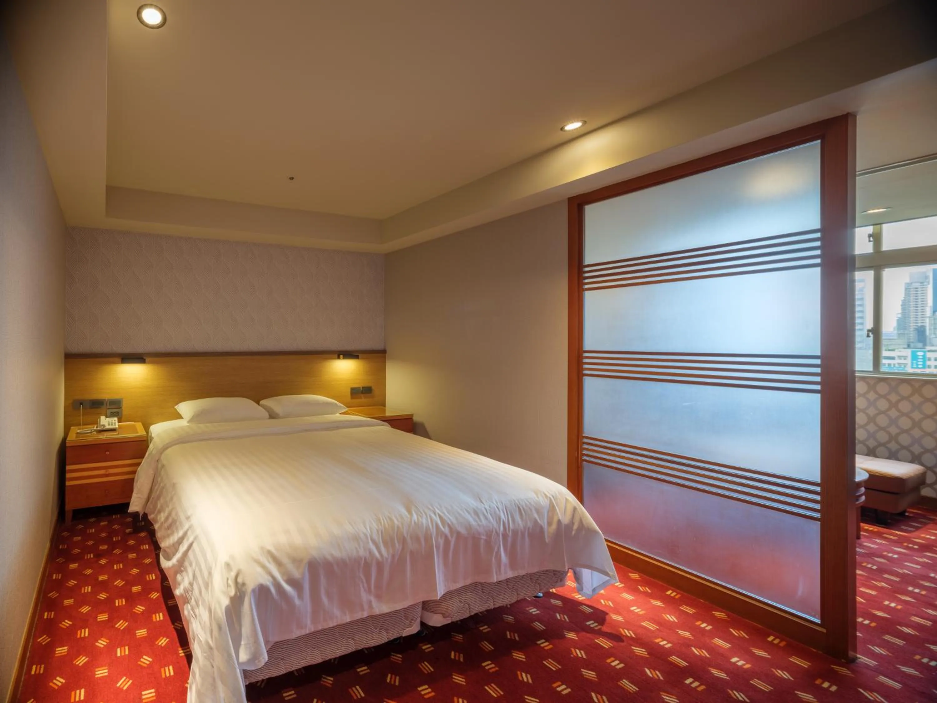 Bedroom, Bed in Rich & Free Hotel - Fuzhong 富逸旅趣-板橋府中館