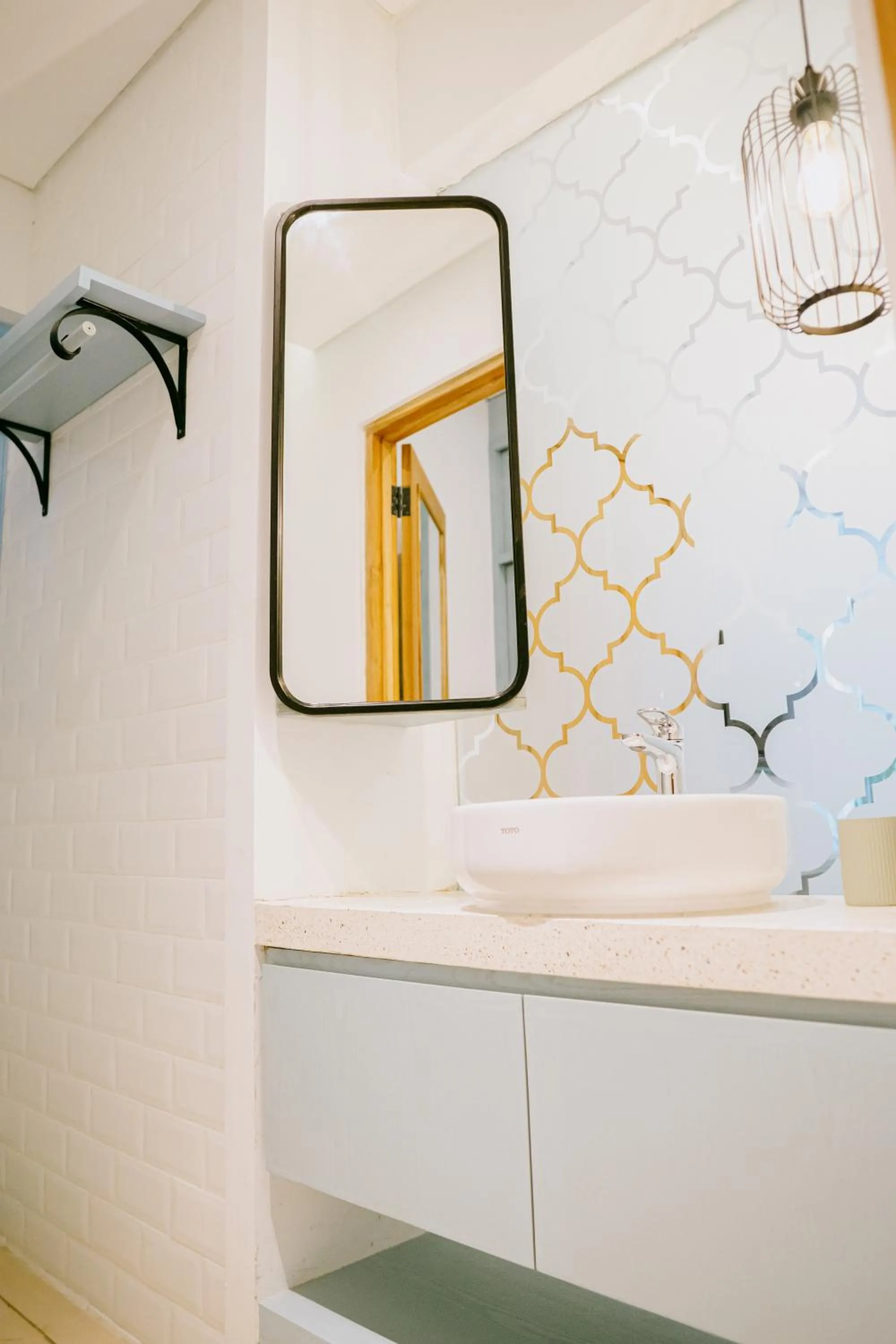 Bathroom in Casa Amarta Canggu - Boutique Lofts & Detox SPA