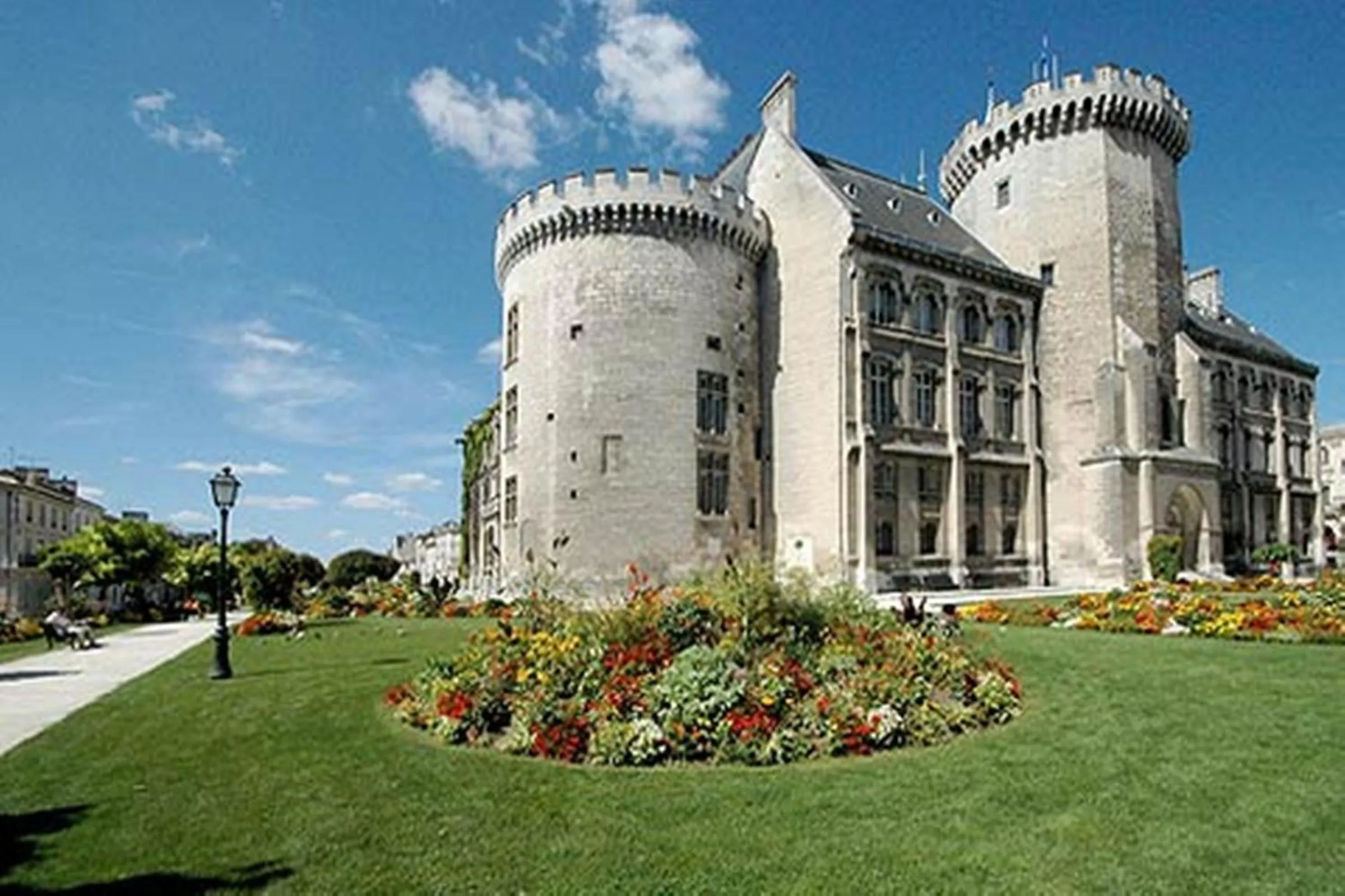 Area and facilities in Hôtel des Pyrénées