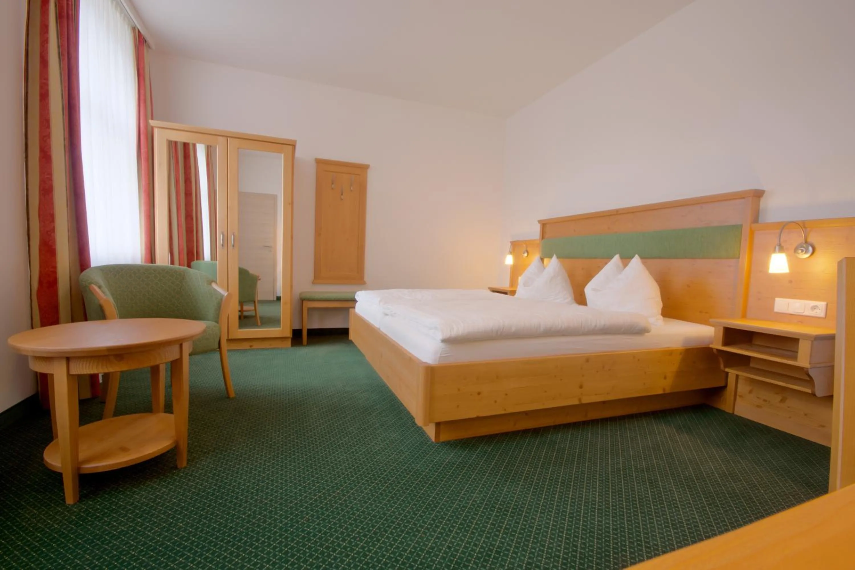 Photo of the whole room, Bed in Pension Am Finkenberg
