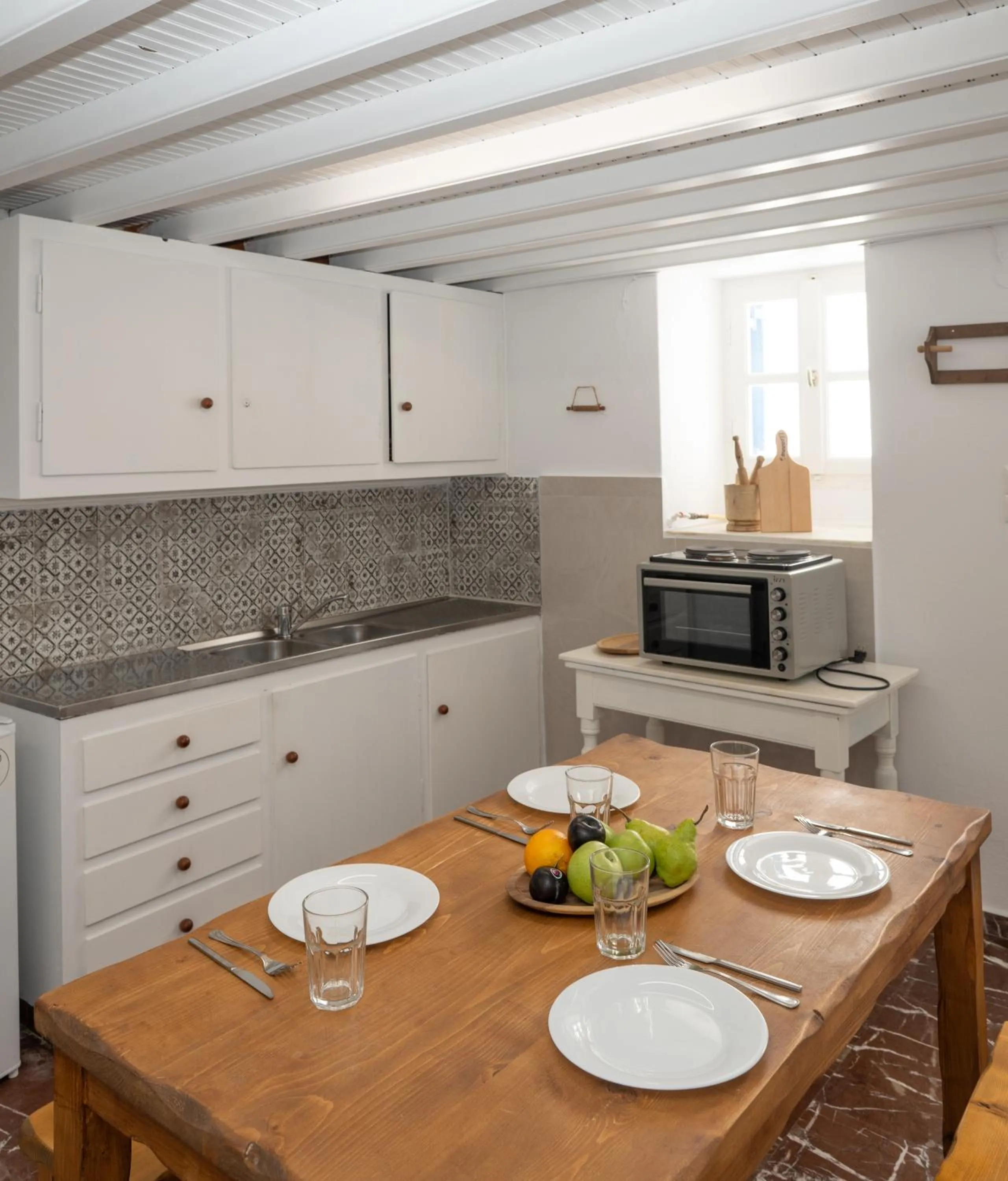 Kitchen or kitchenette in Eleanna's Mykonos