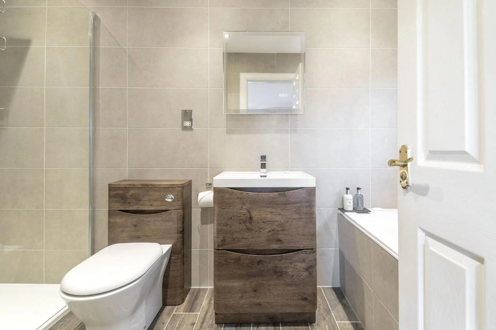 Bathroom in Springfield Lodge Bed and Breakfast