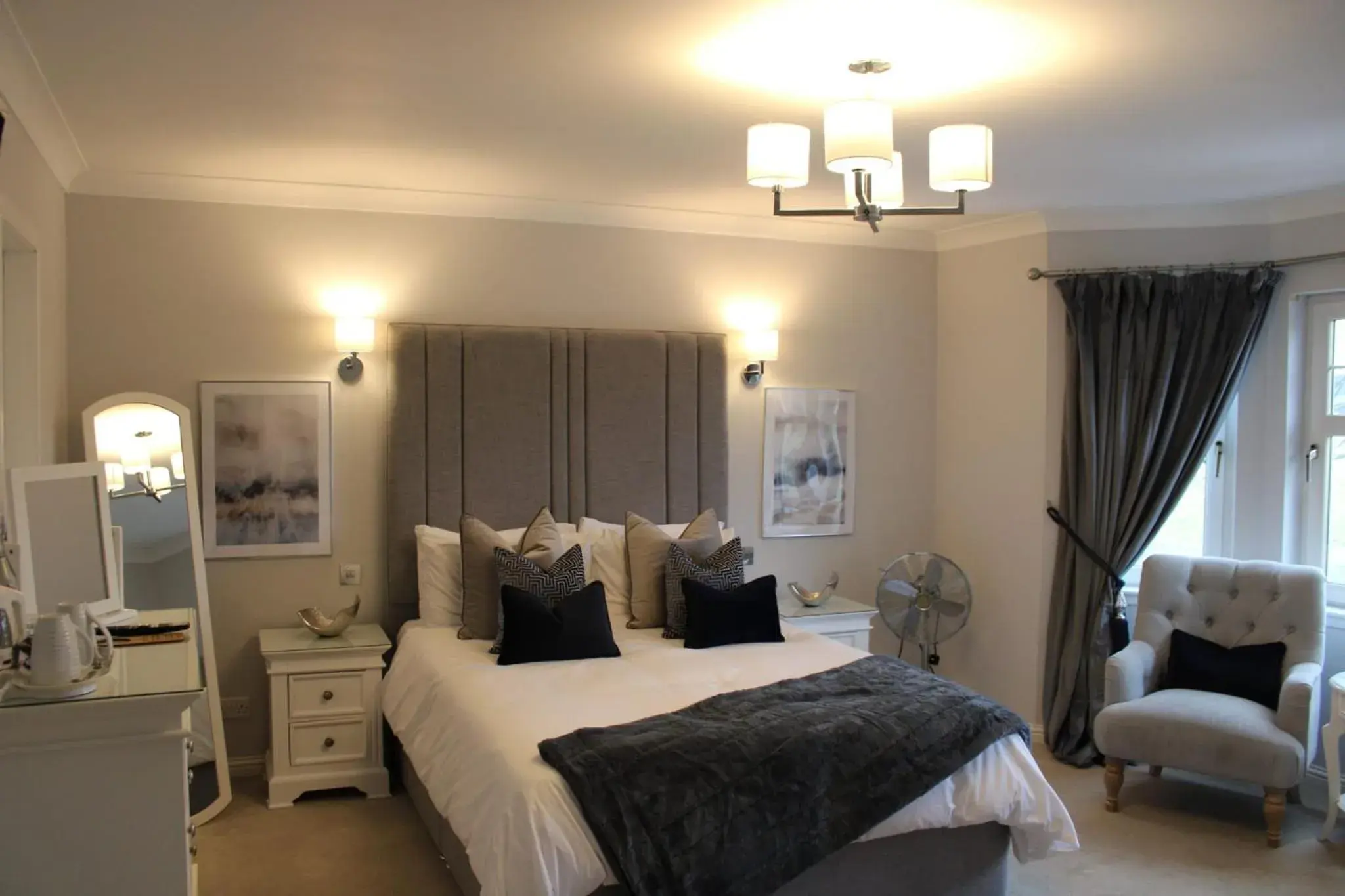 Superior King or Twin Room in Springfield Lodge Bed and Breakfast Superior King or Twin Room in Springfield Lodge Bed and Breakfast