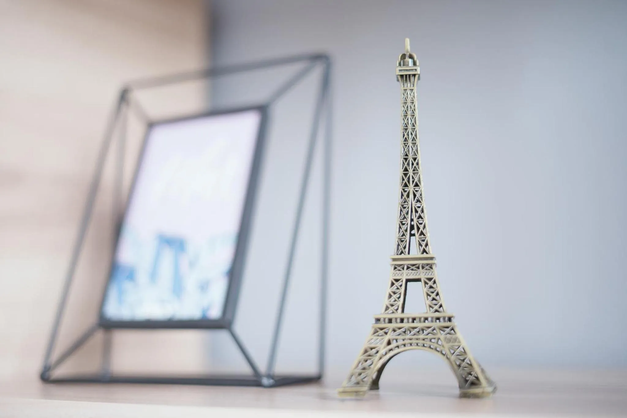 Decorative detail in Tulip Hotel