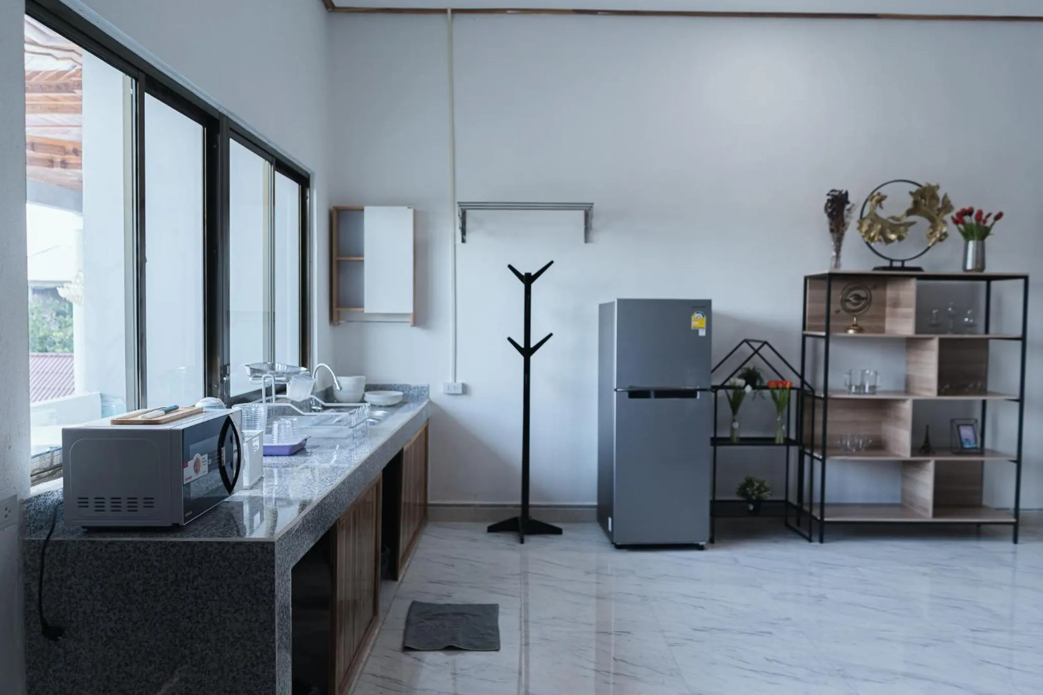 Kitchen or kitchenette in Tulip Hotel