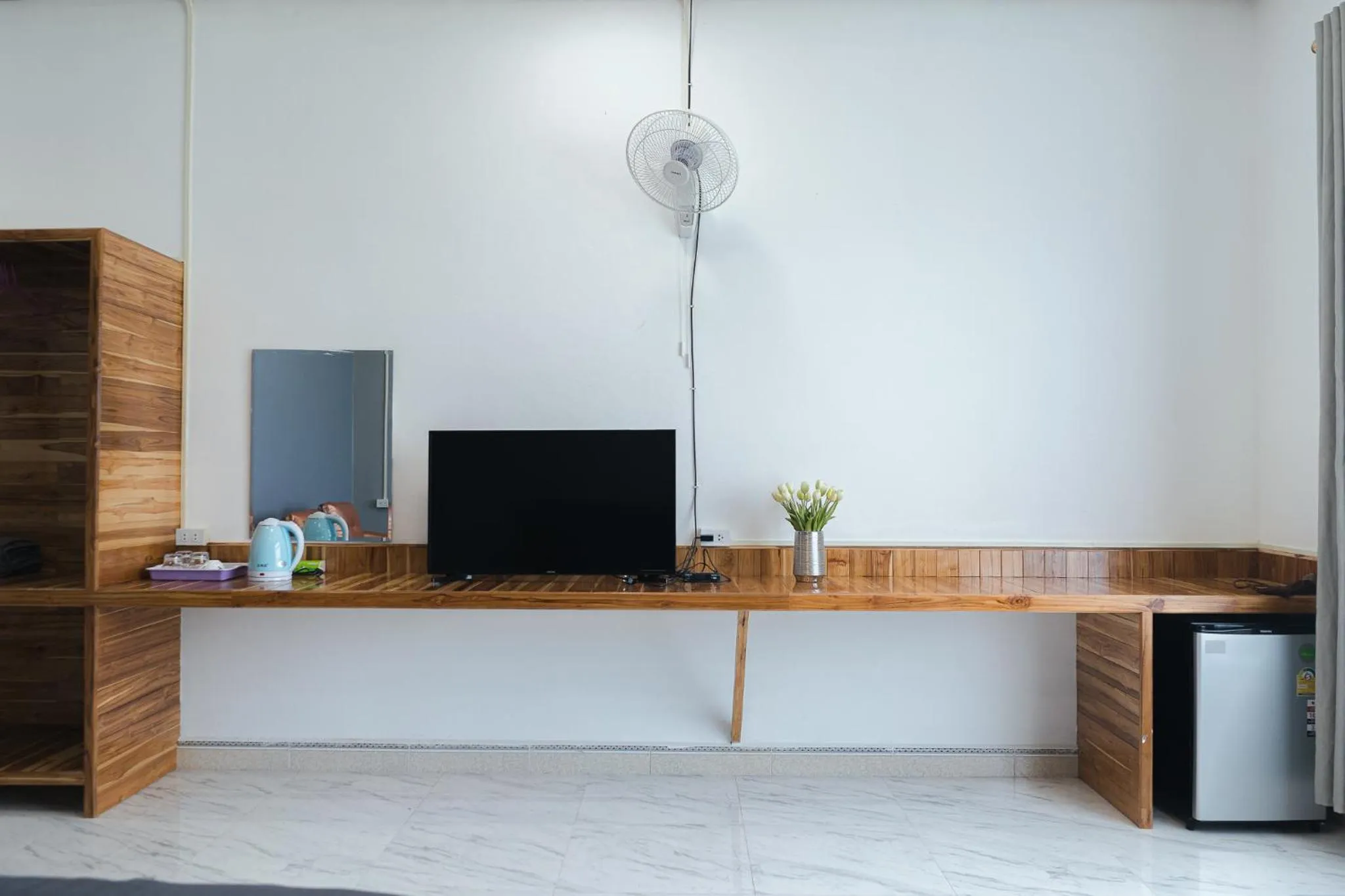 TV and multimedia in Tulip Hotel