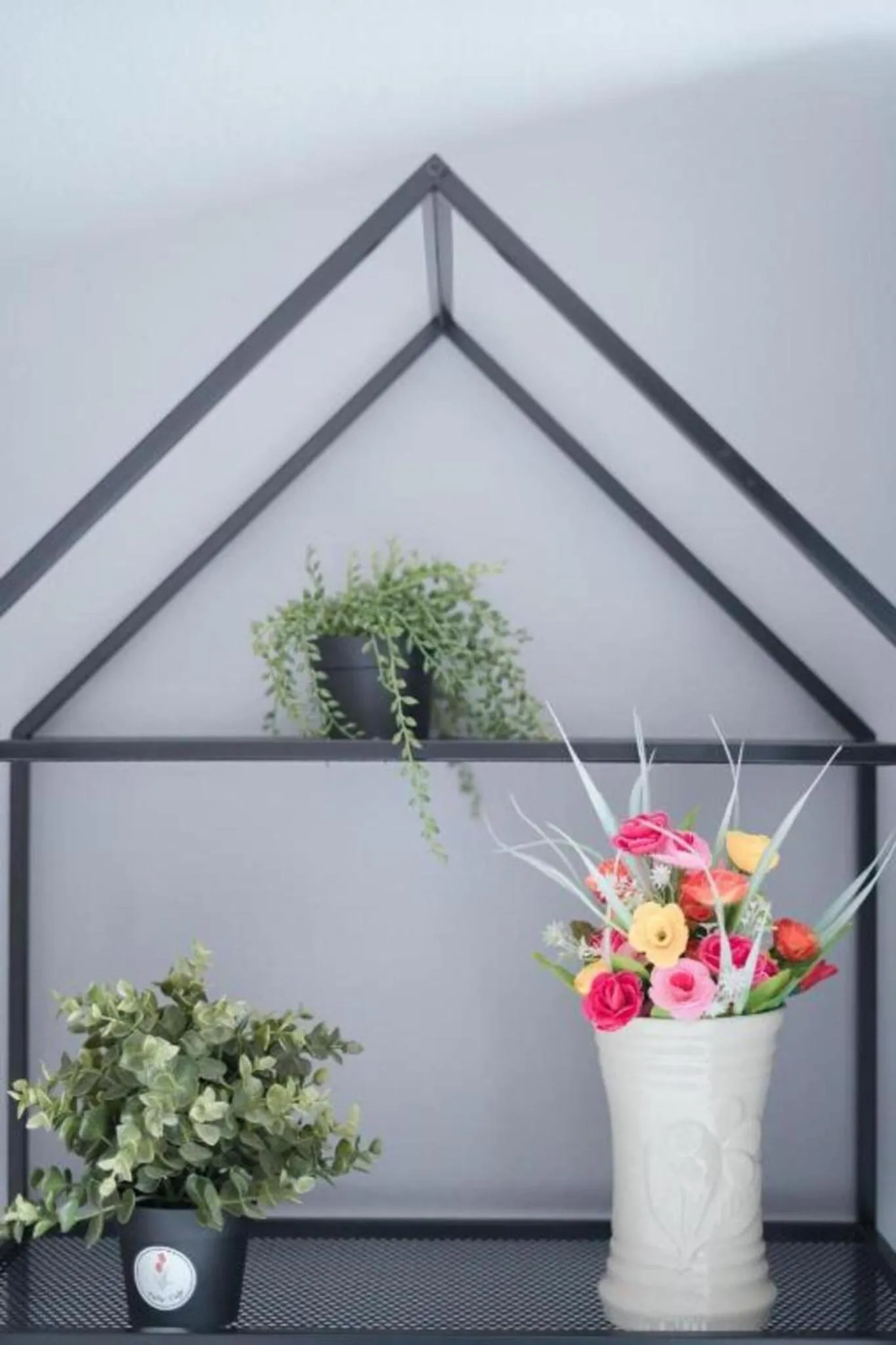 Decorative detail in Tulip Hotel