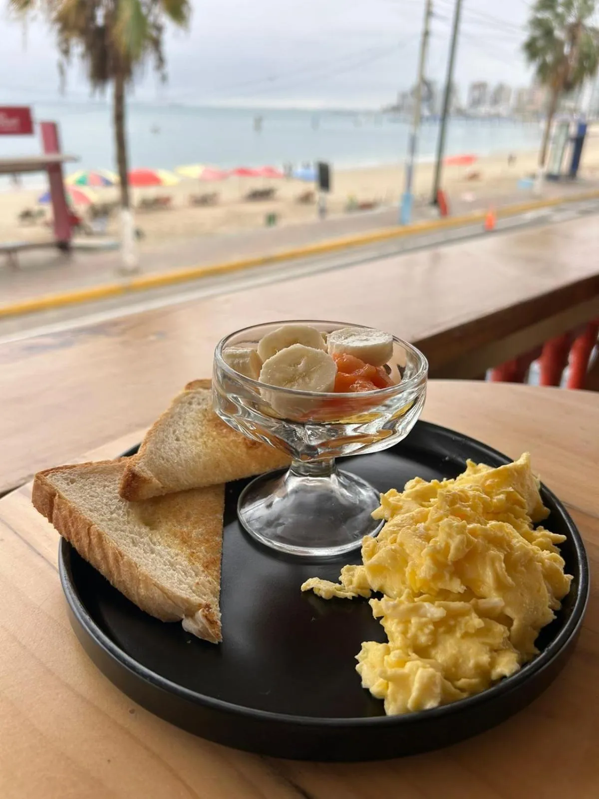 Triple Room with Private Bathroom in Chescos Hotel