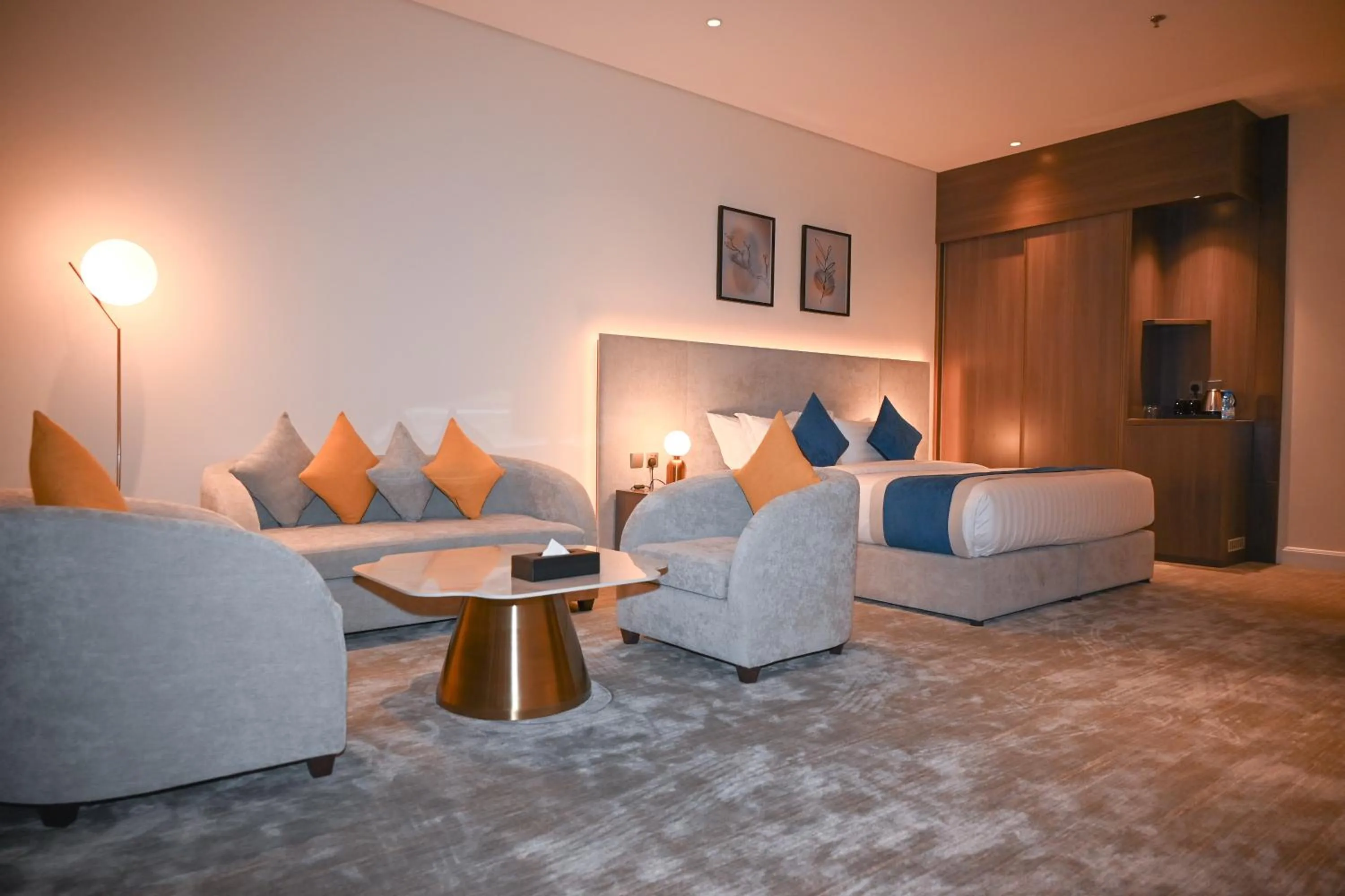 Living room in Savoye Hotel