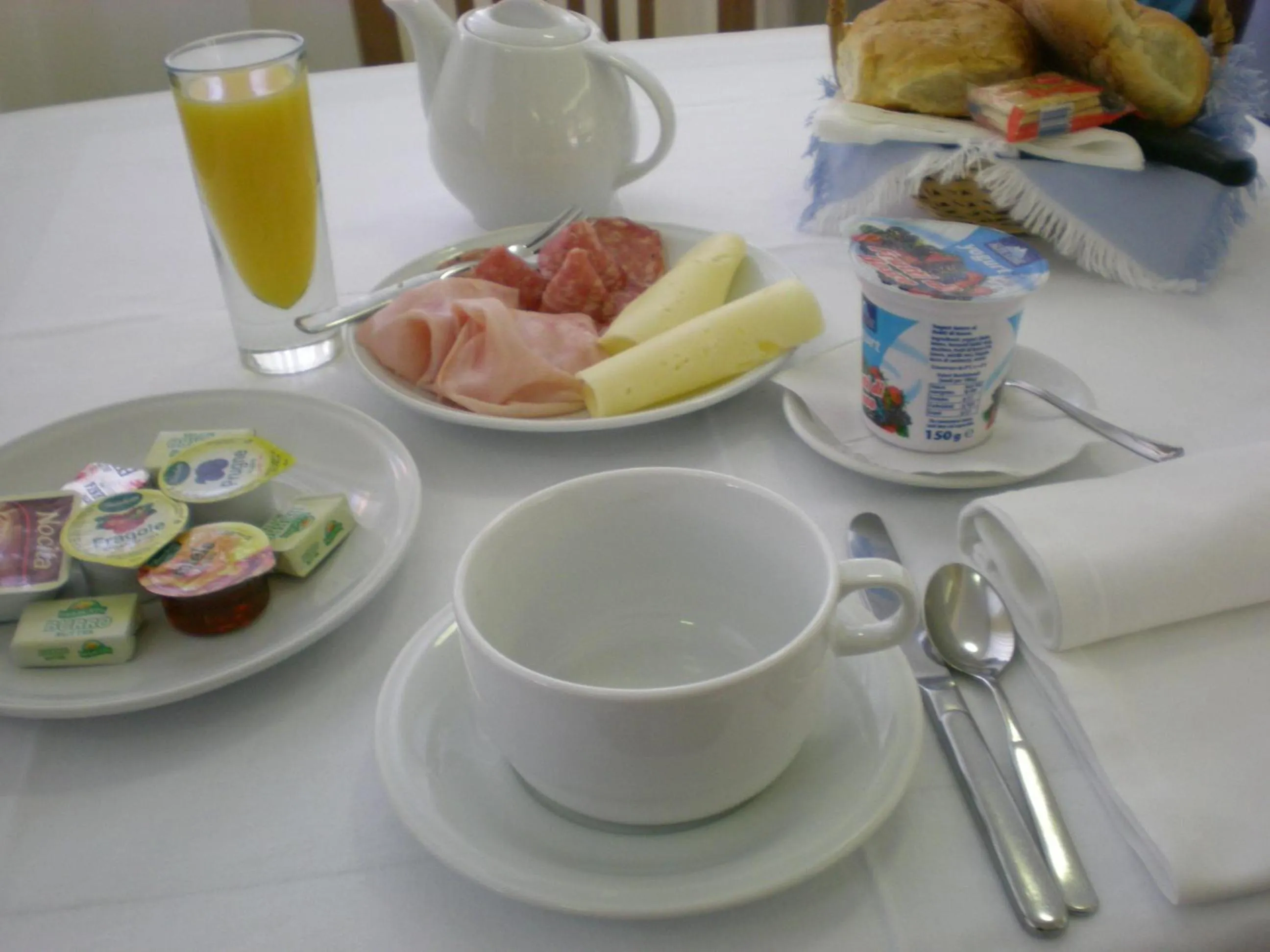 Breakfast in Pensione Villa Joli