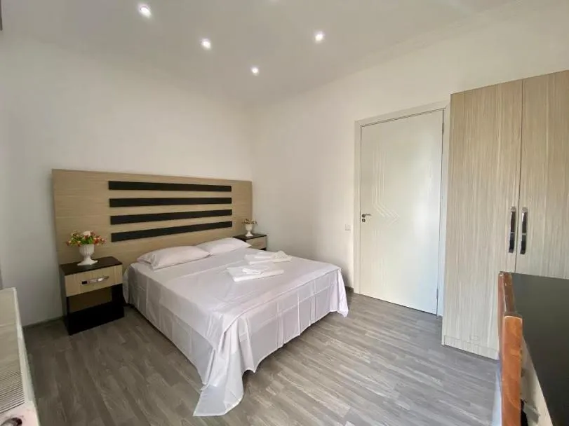 Double Room in Four Seasons Hotel