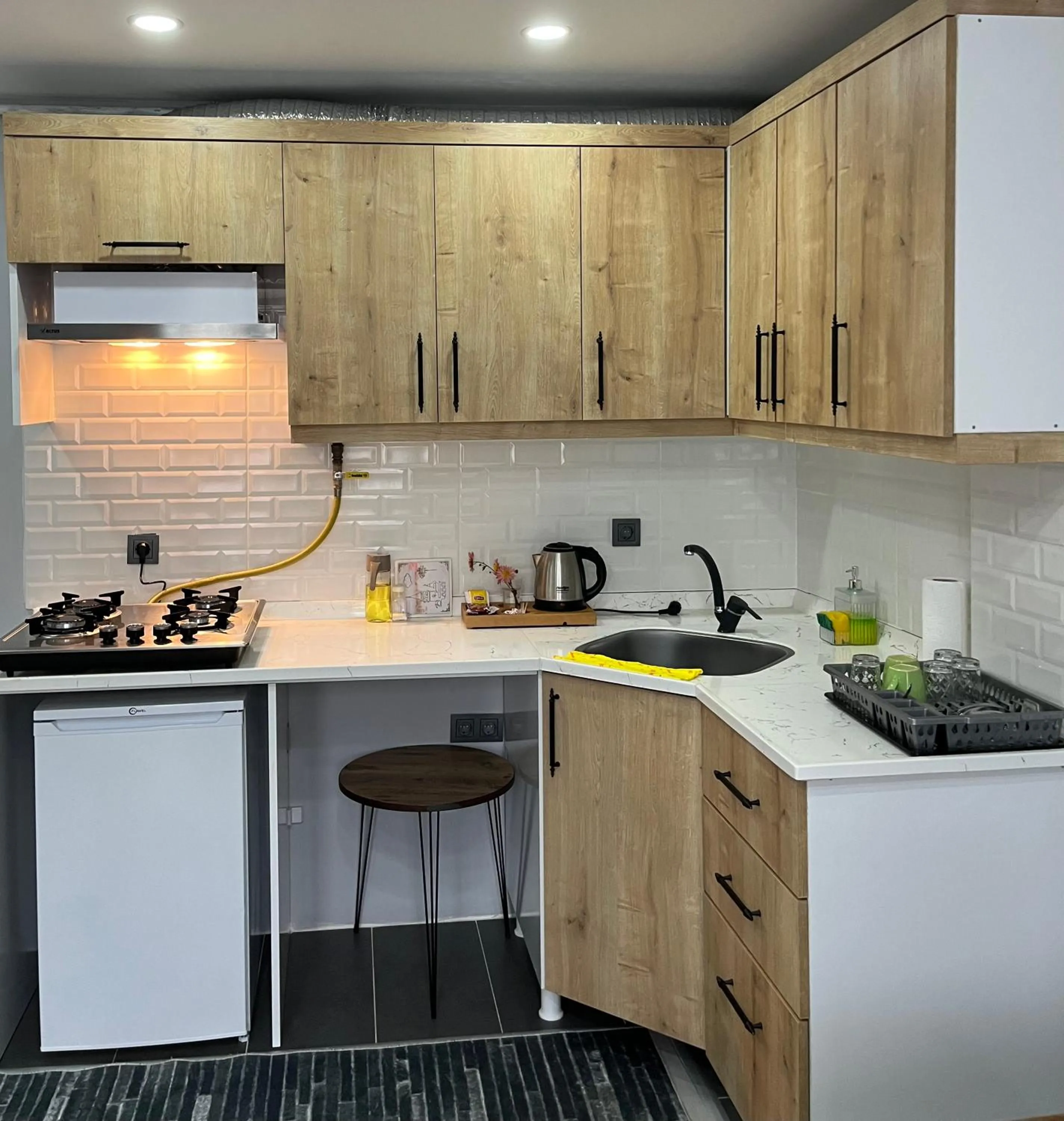 dishwasher in Ozn Suit Airport Hotel