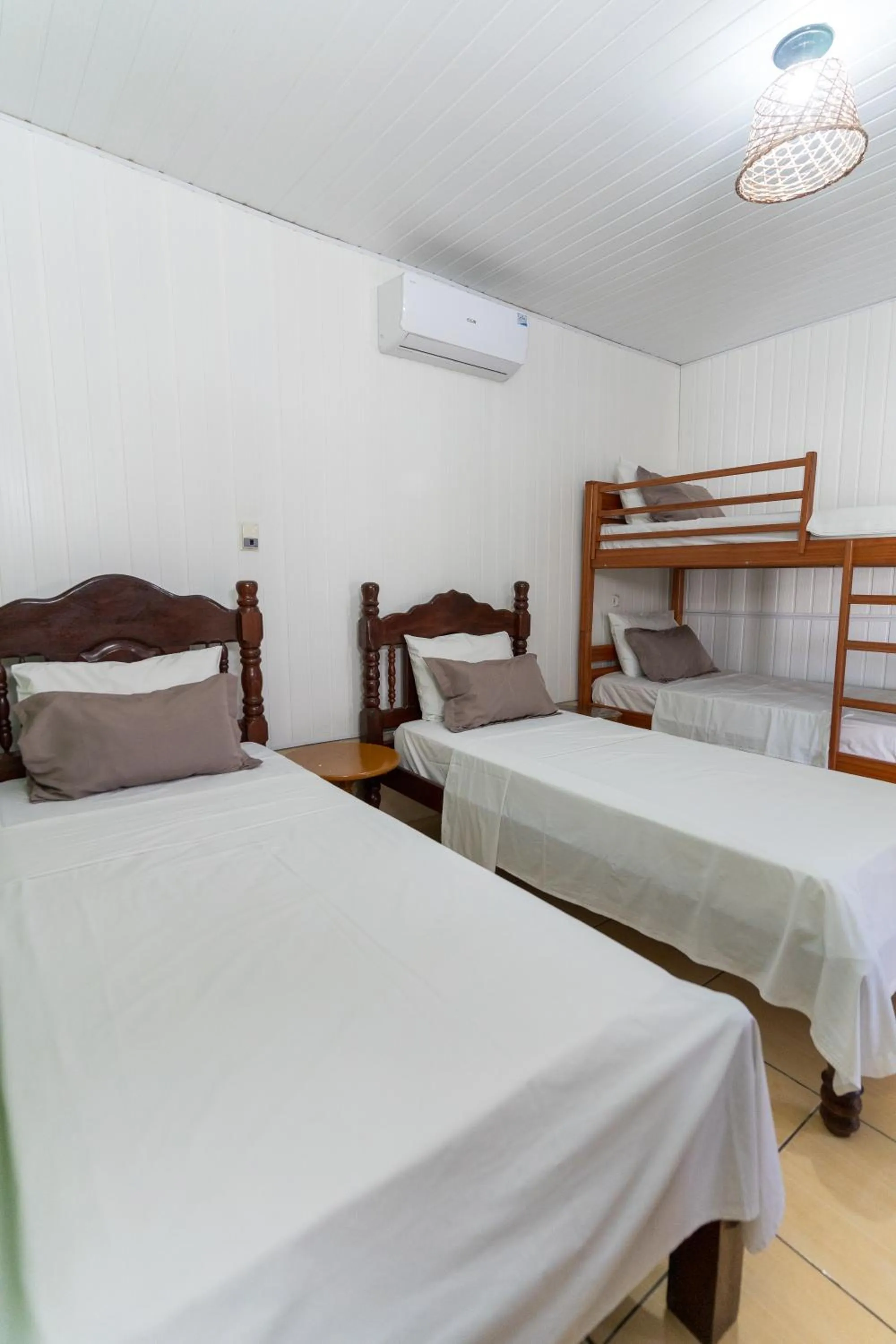 Bedroom, Bed in Hotel Coração Verde