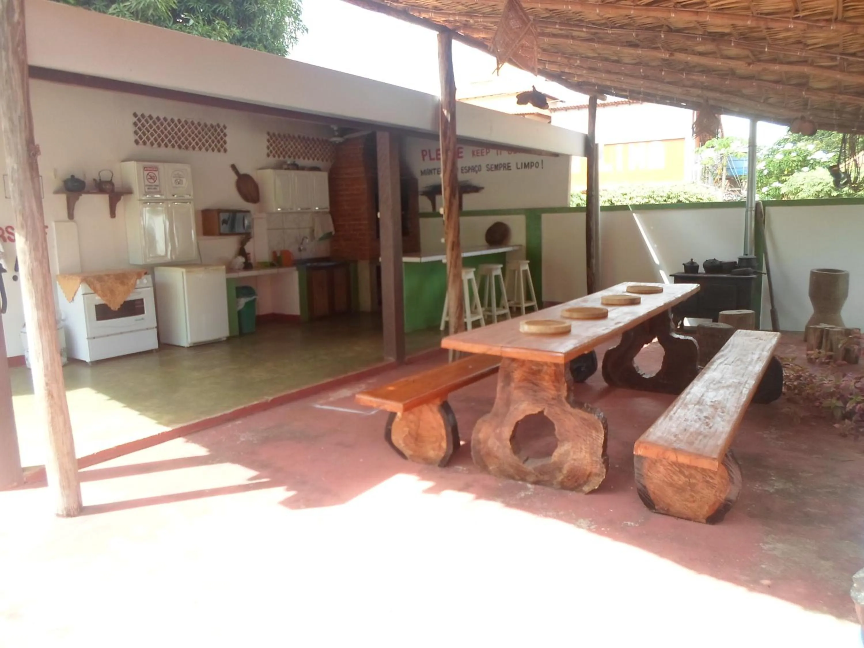 BBQ facilities in Hotel Coração Verde