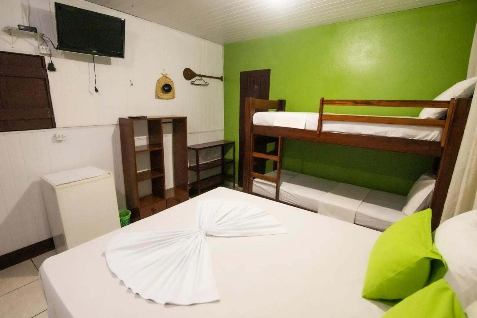 Photo of the whole room, Bed in Hotel Coração Verde