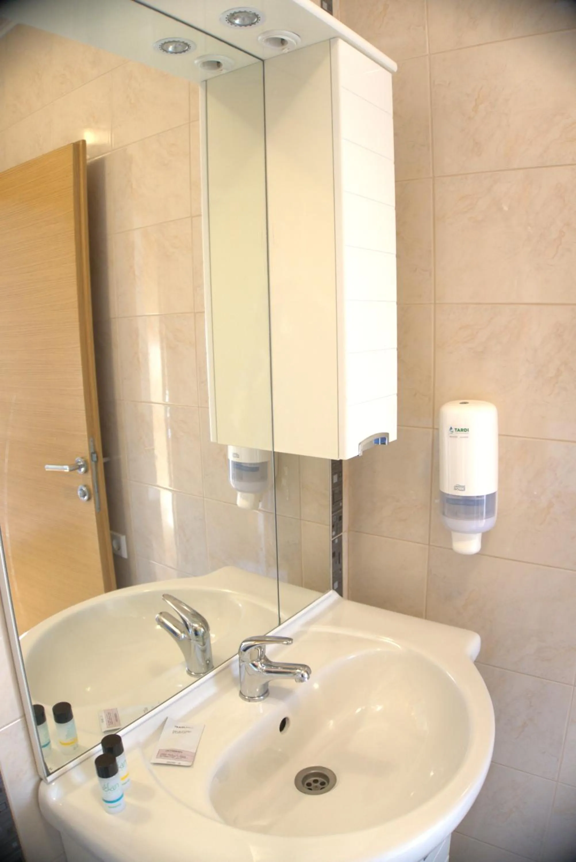 Bathroom in Guest House Maritimo