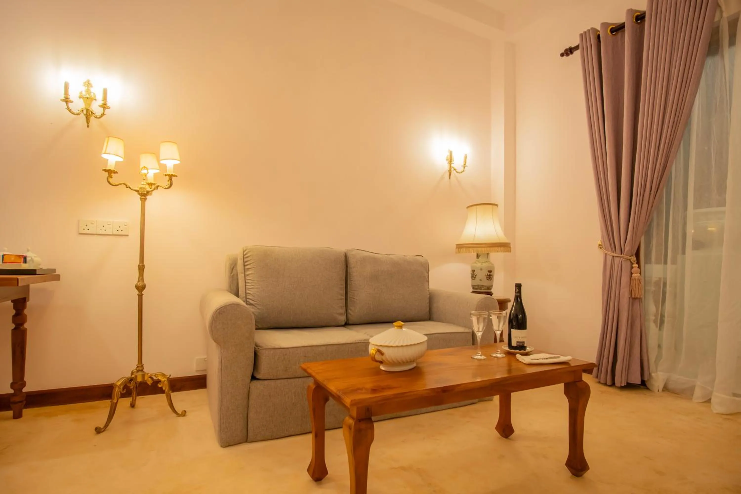 Living room in Samsara