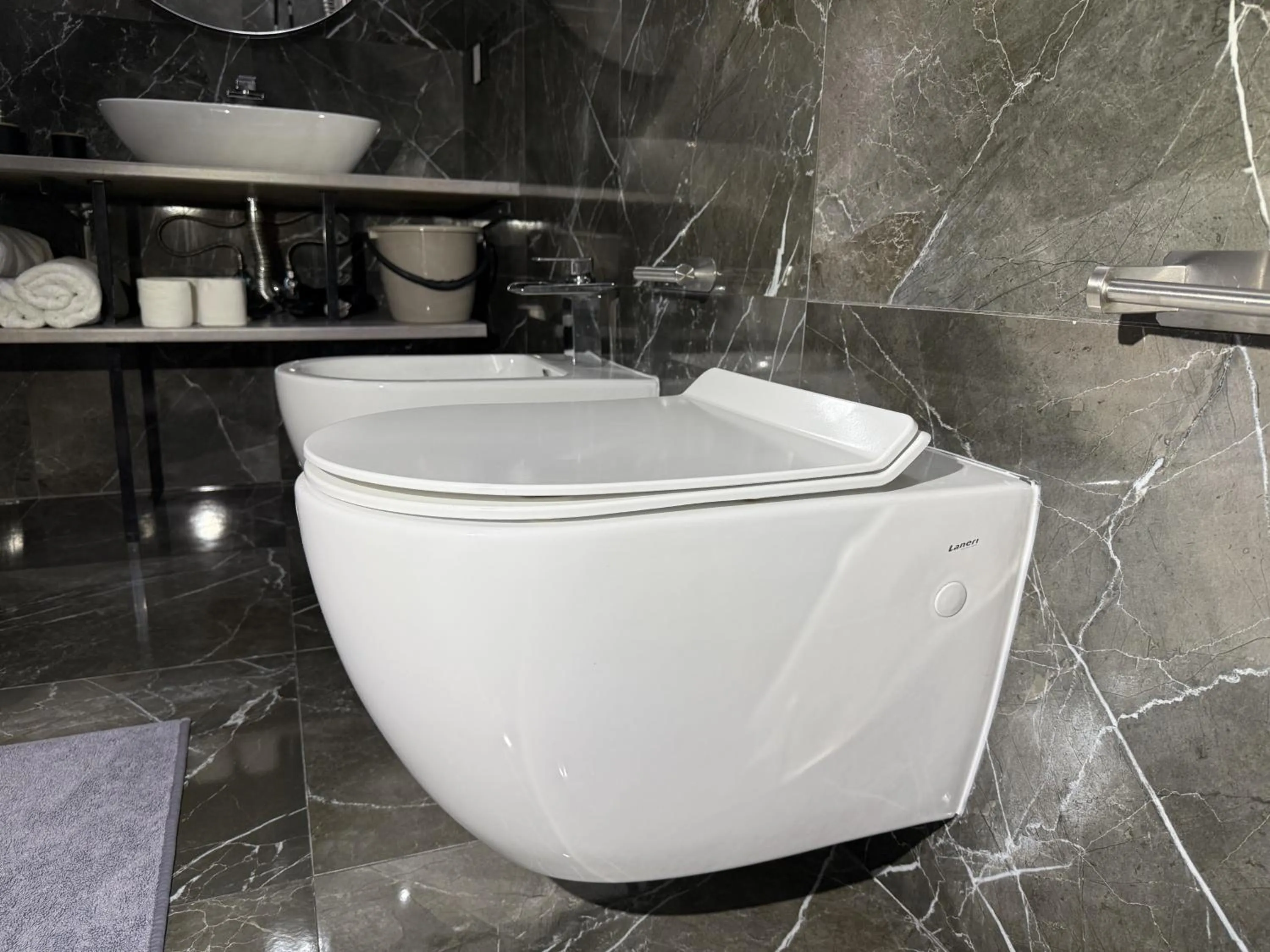 Bathroom in Ylisea Luxury B&B