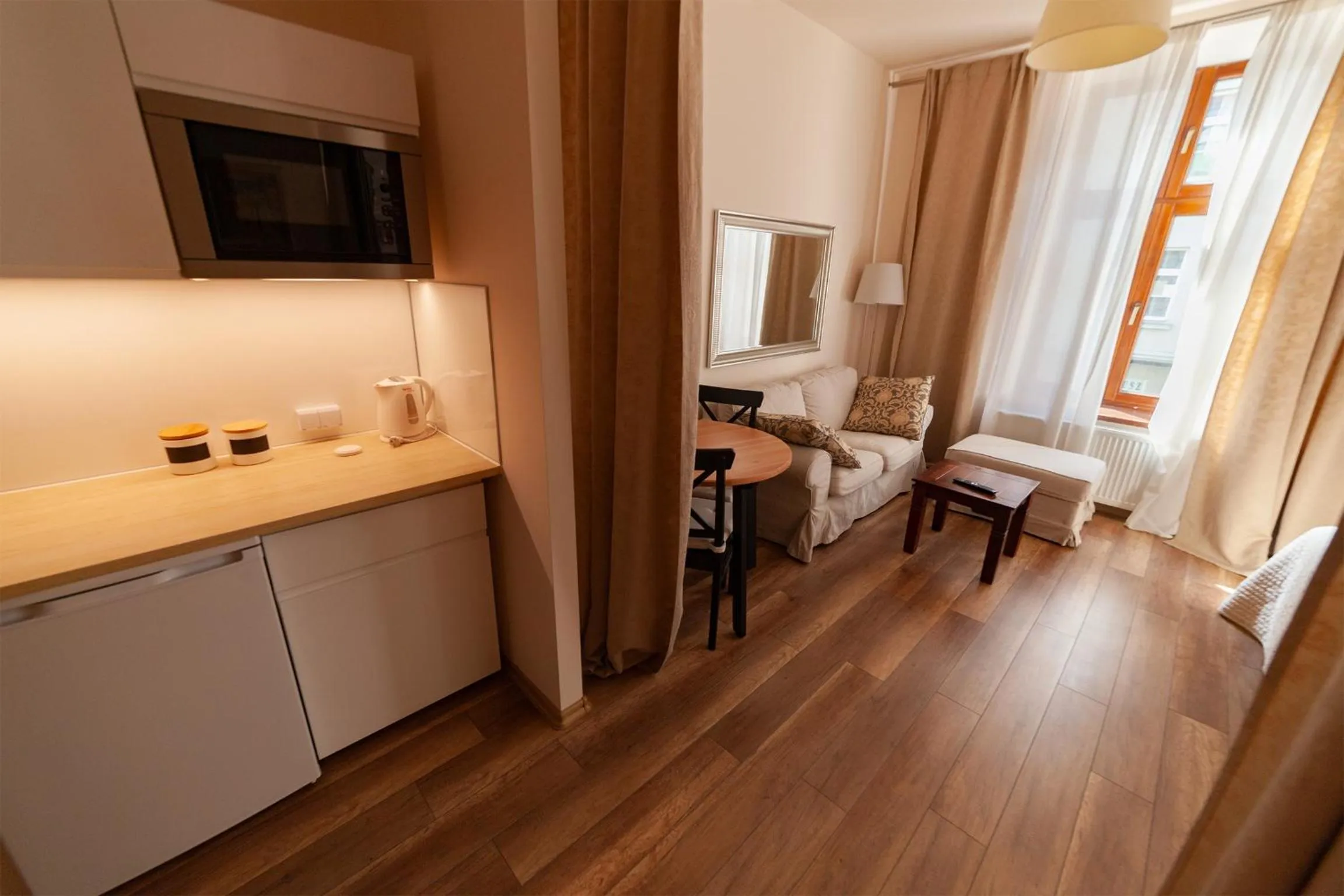 Kitchen or kitchenette in Lounge Apartments