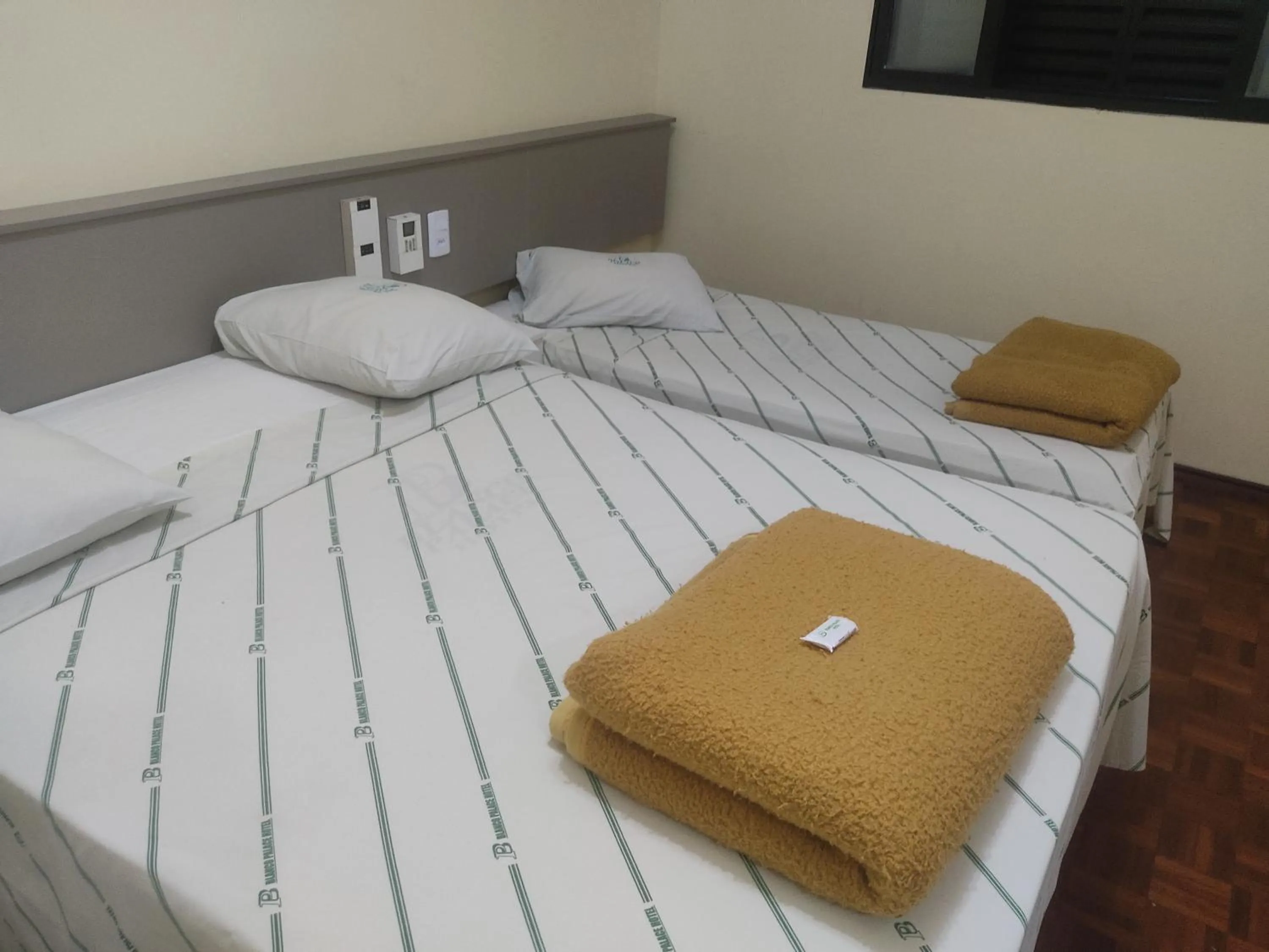 Bed in Blanco Palace Hotel