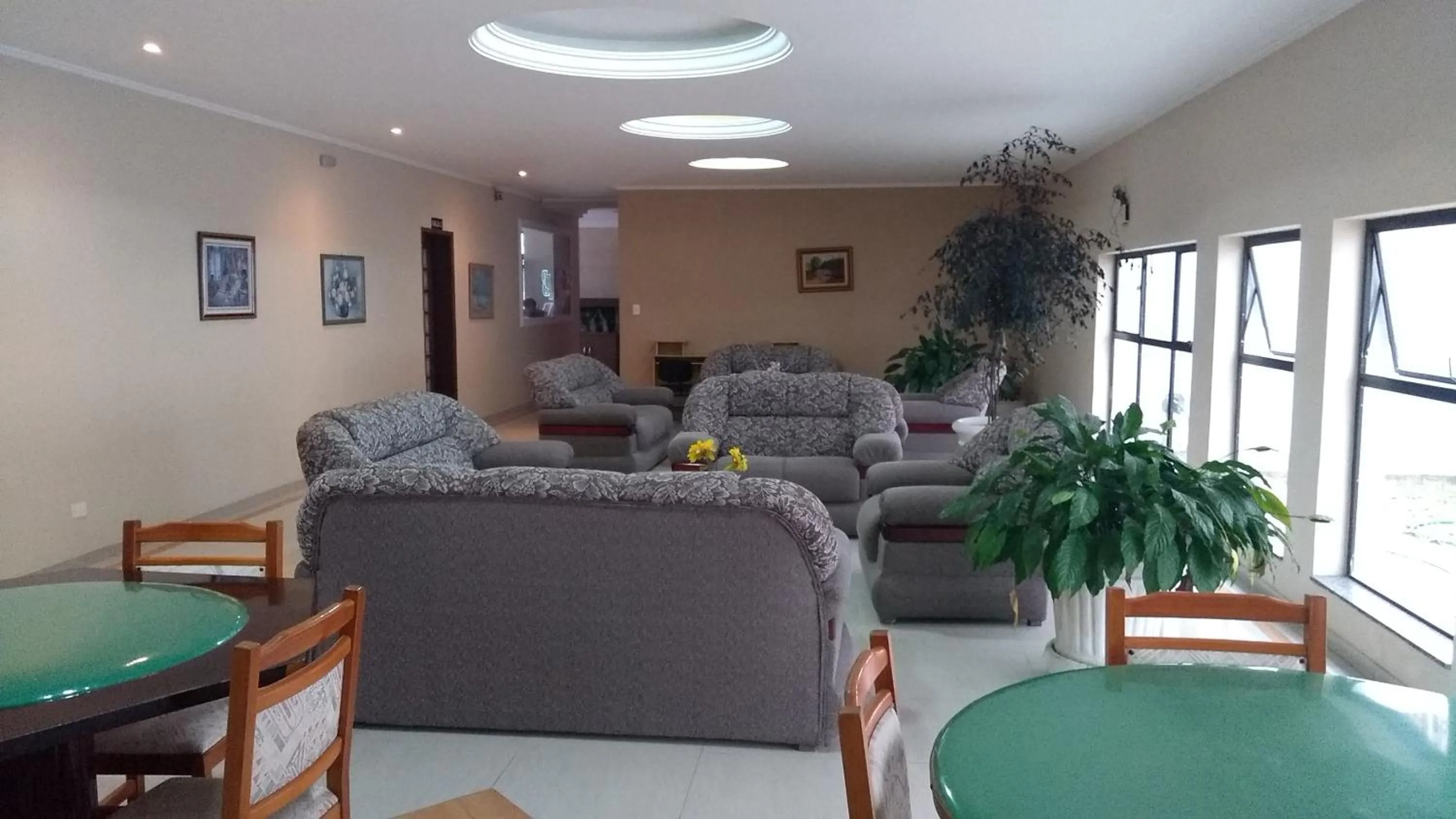 Seating area in Blanco Palace Hotel