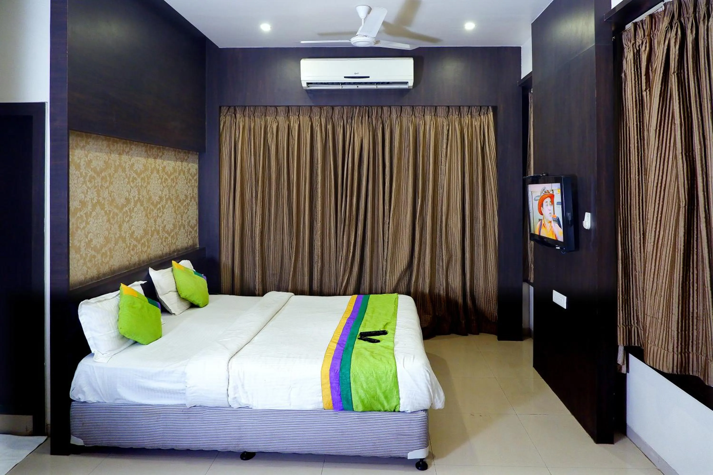 air conditioner, Bed in Hotel Sai Vijay