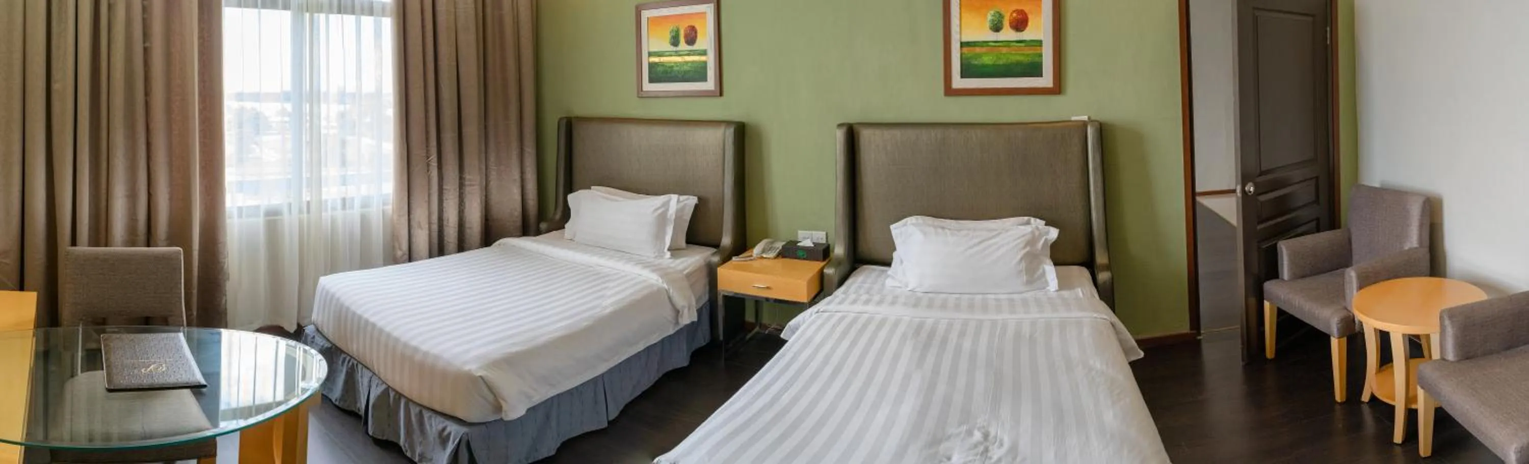 Bed in Seri Simanggang Hotel
