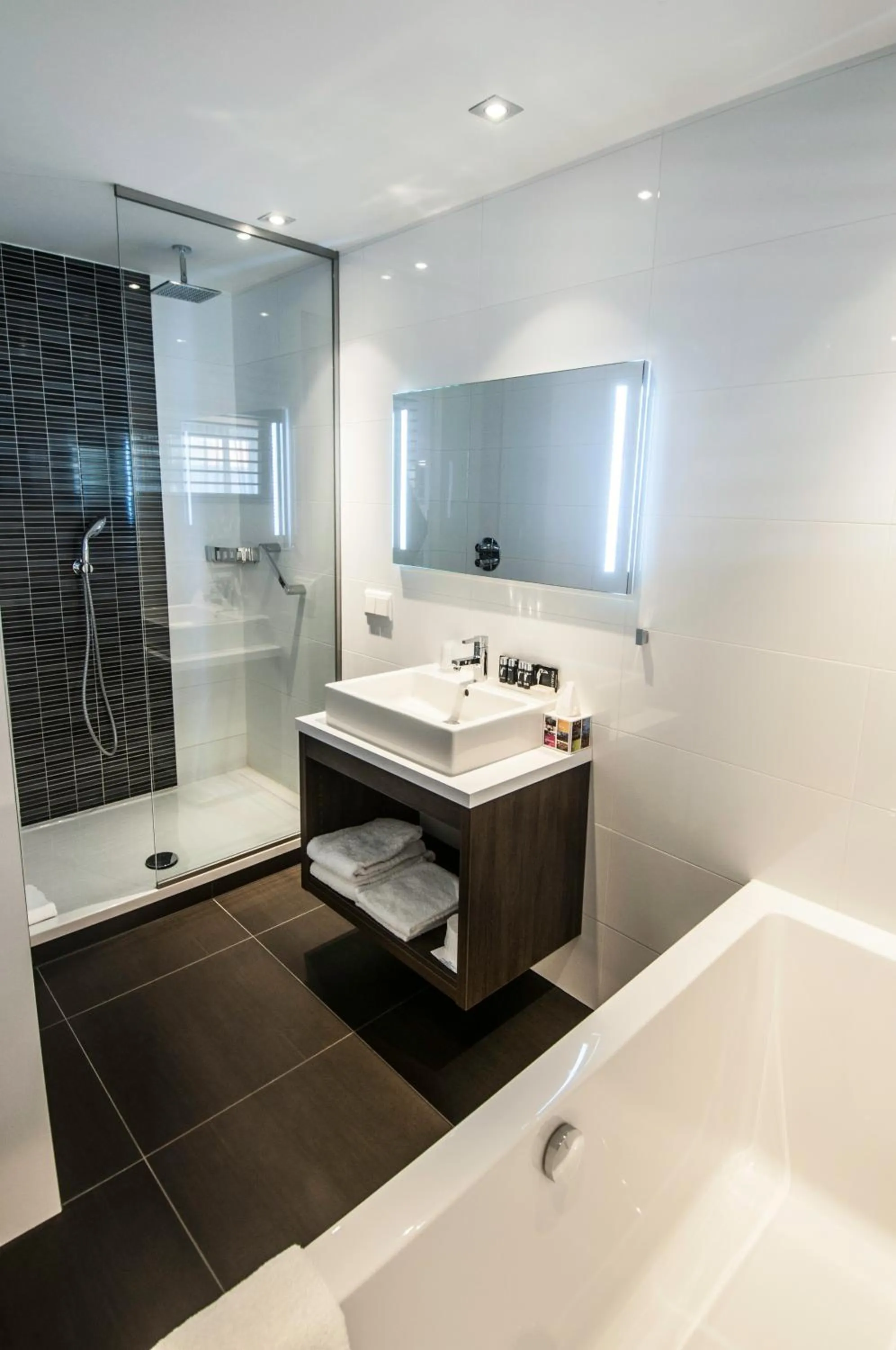 Bathroom in Van der Valk Hotel Nuland - 's-Hertogenbosch