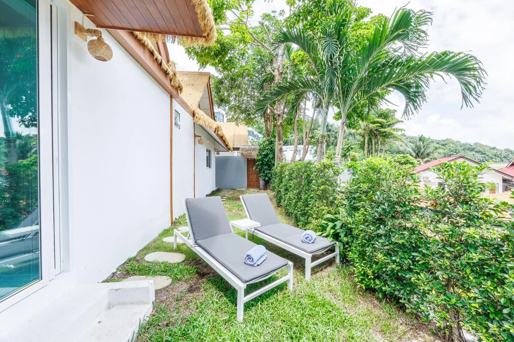 Garden in Baan Saint-Tropez Seaview Villas Kata Beach