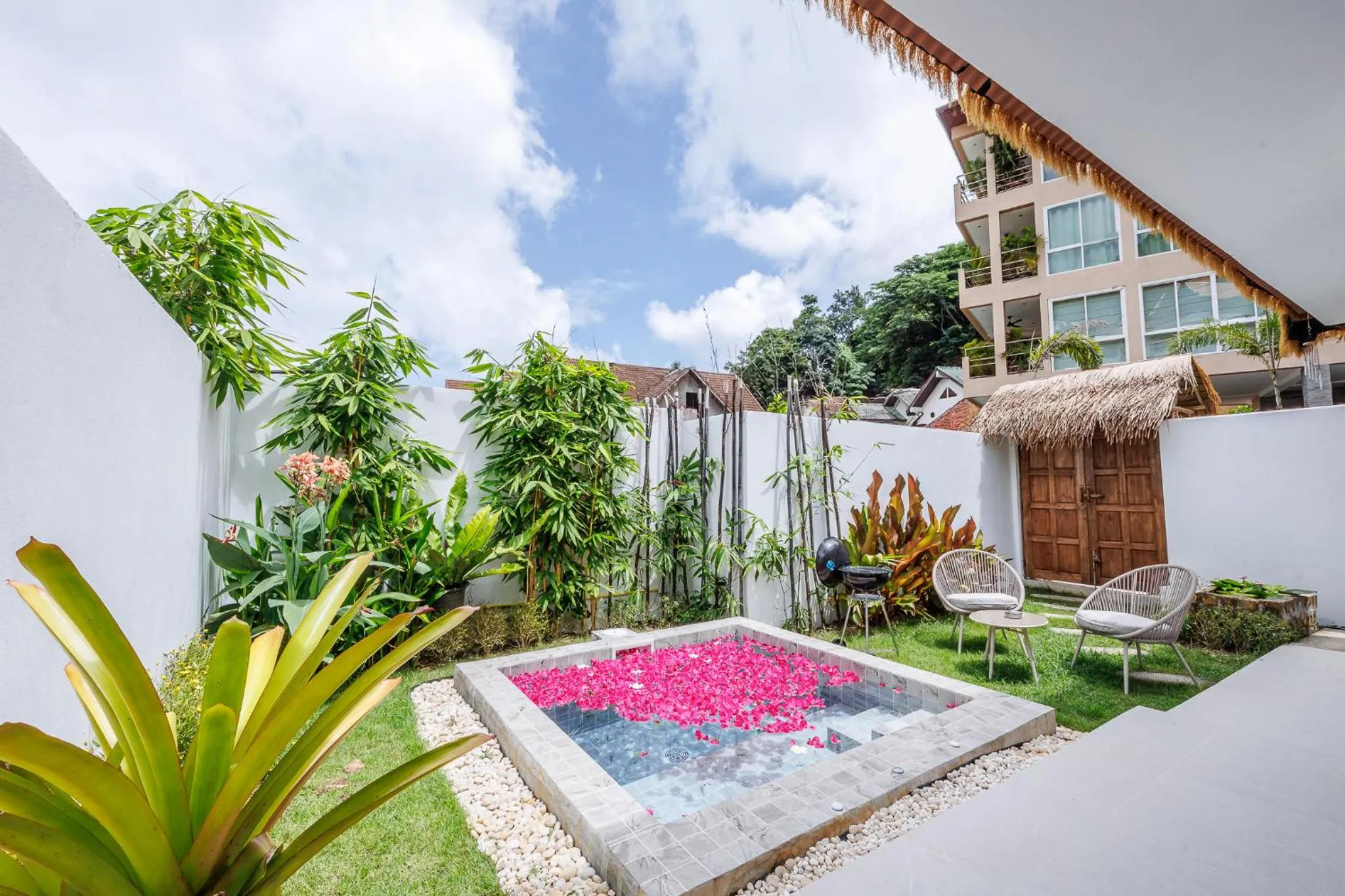 Facade/entrance in Baan Saint-Tropez Seaview Villas Kata Beach