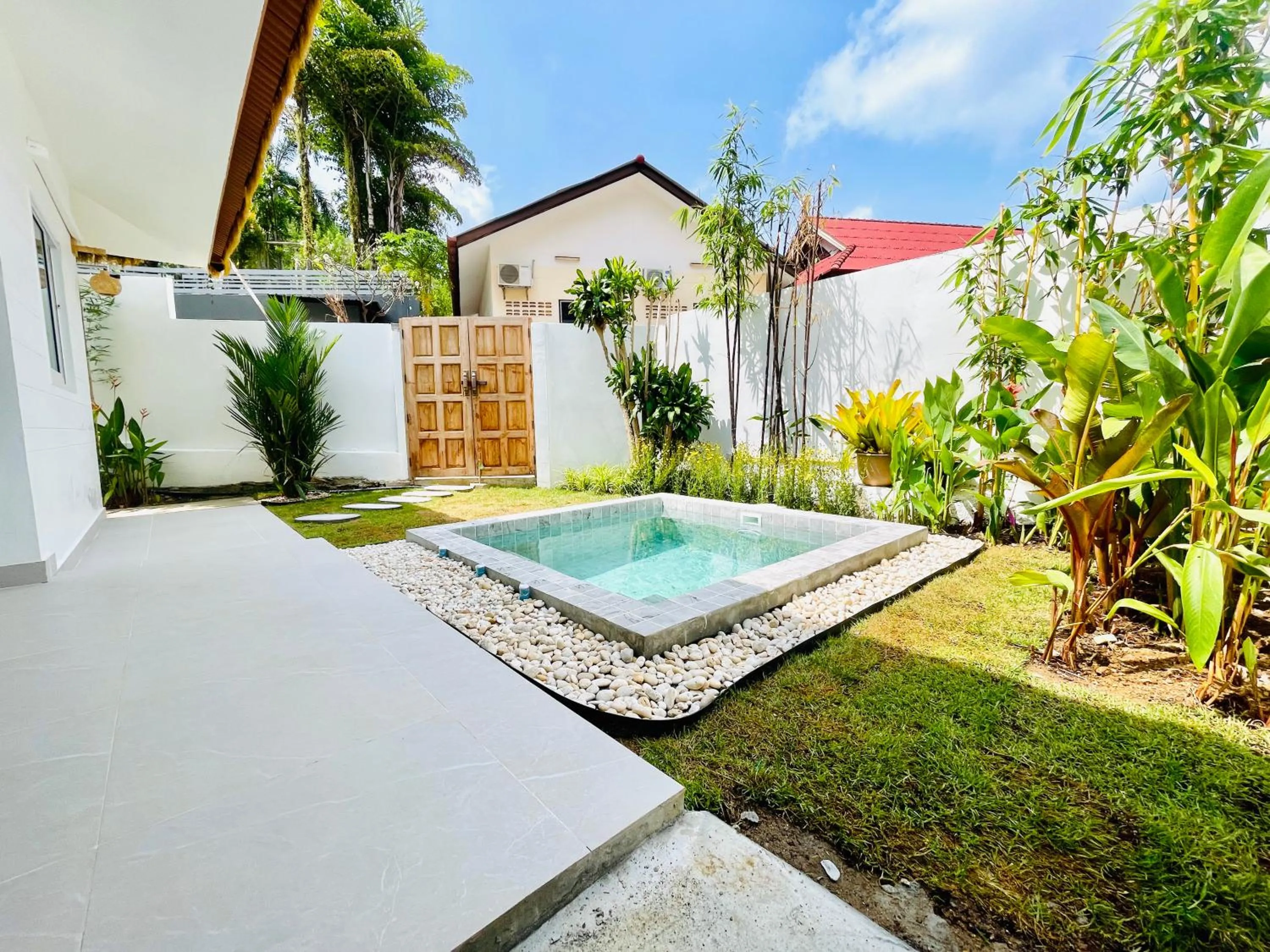 Villa in Baan Saint-Tropez Seaview Villas Kata Beach