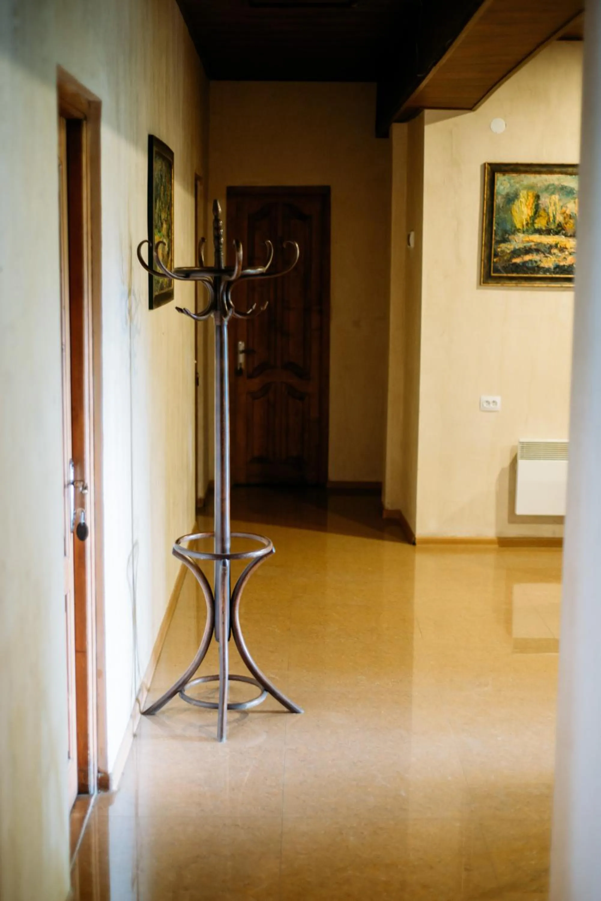 Property building in Chateau Eniseli