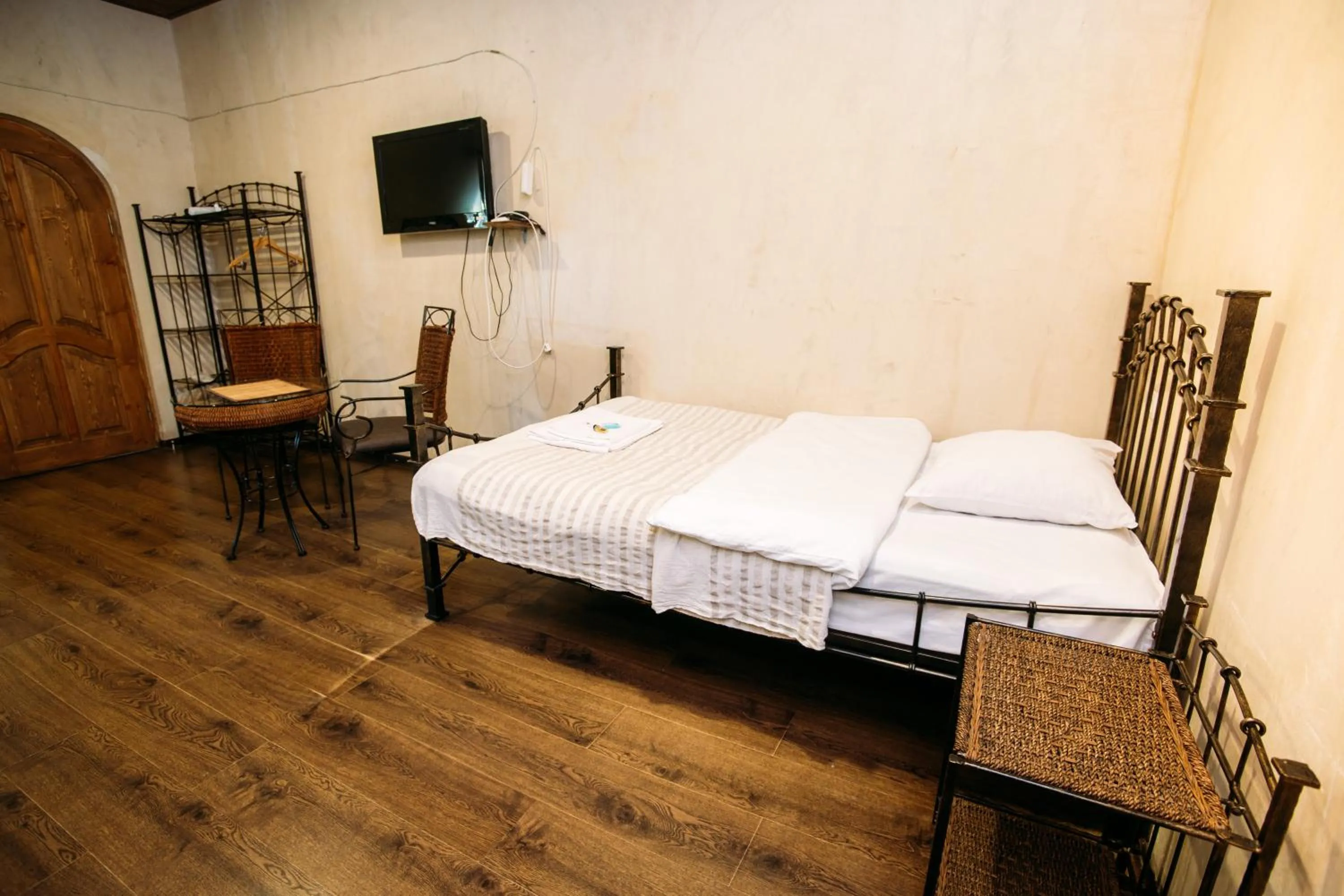 Bed in Chateau Eniseli