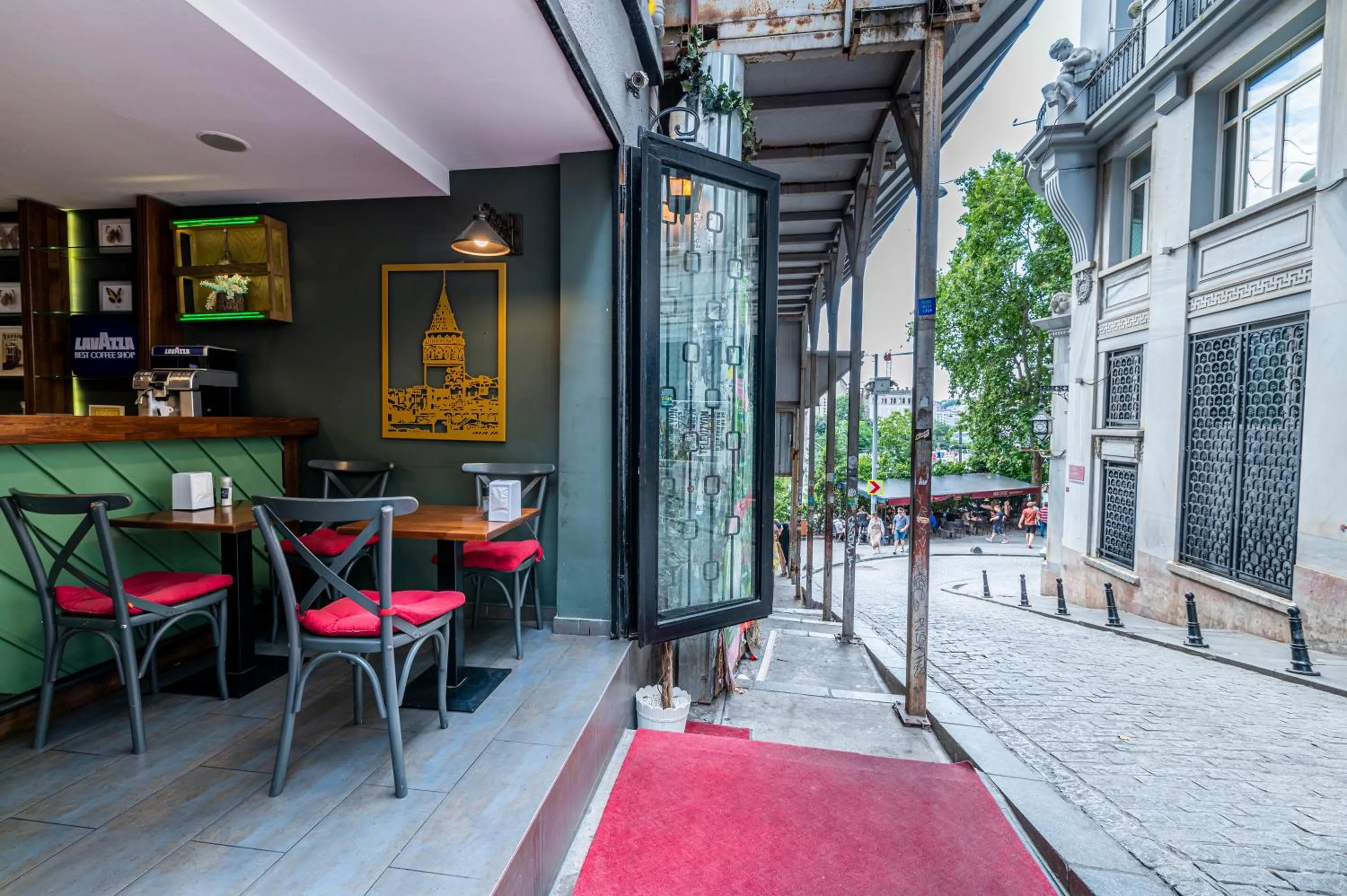 Property building in Karakoy Aparts Hotel - Special Category
