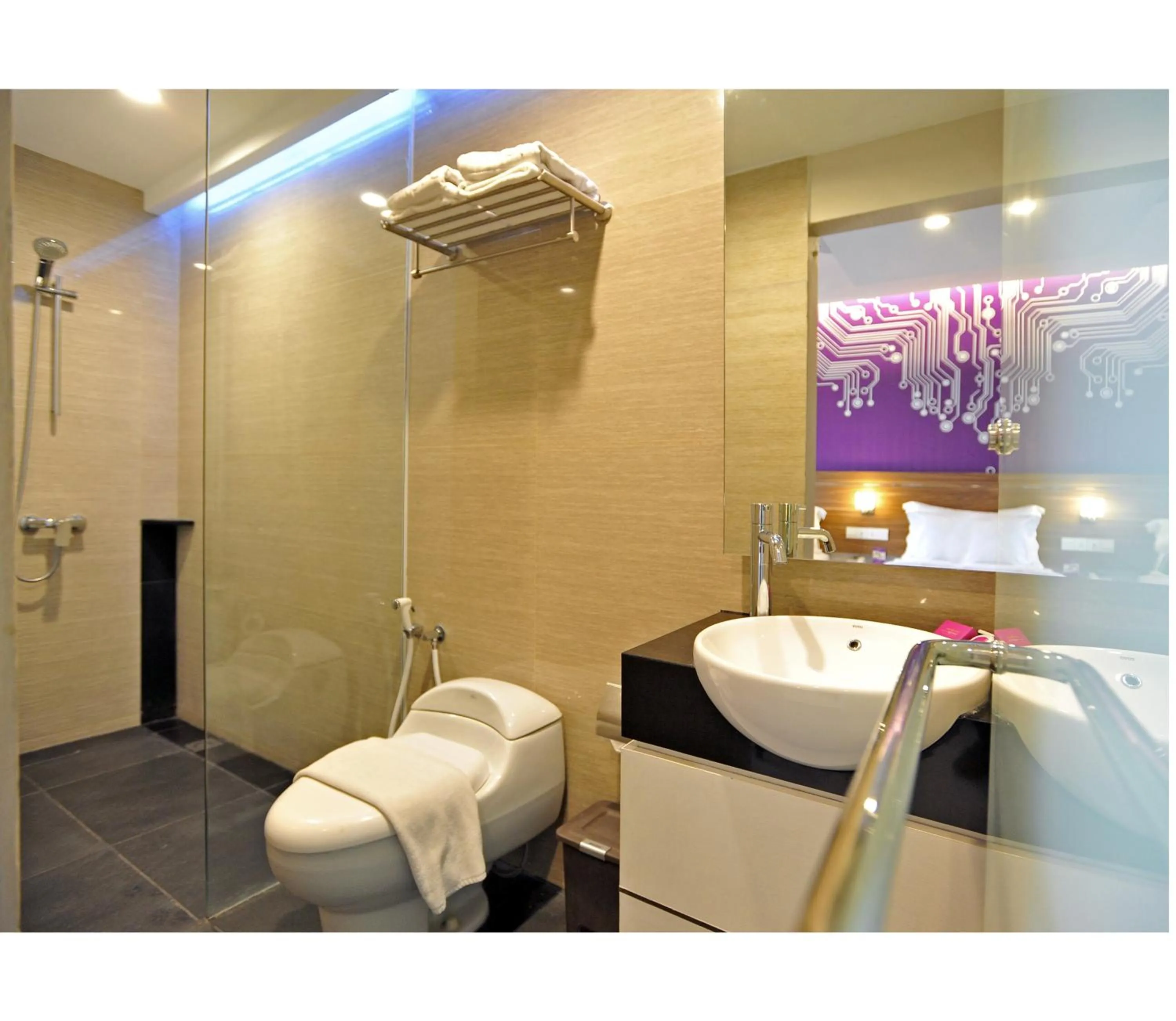 Bathroom in The Life Hotels City Center