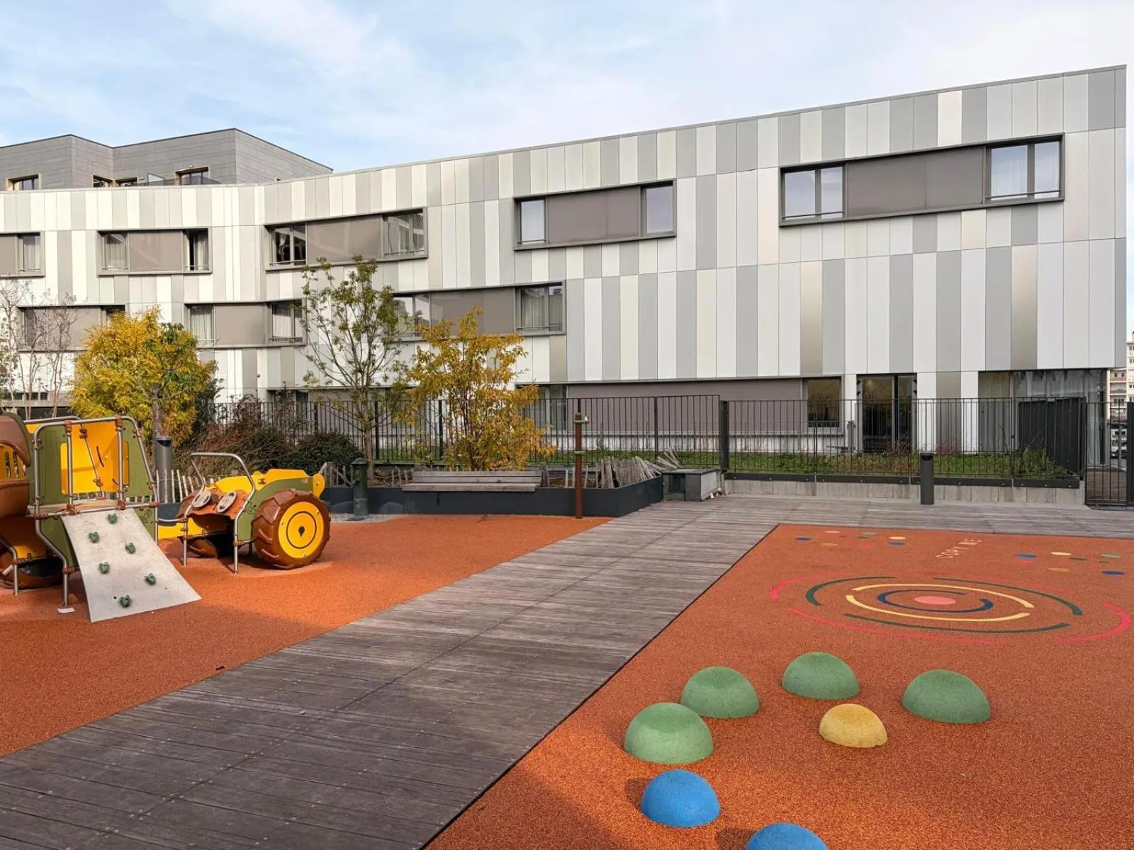 Property building in Campanile Annemasse Gare– Genève