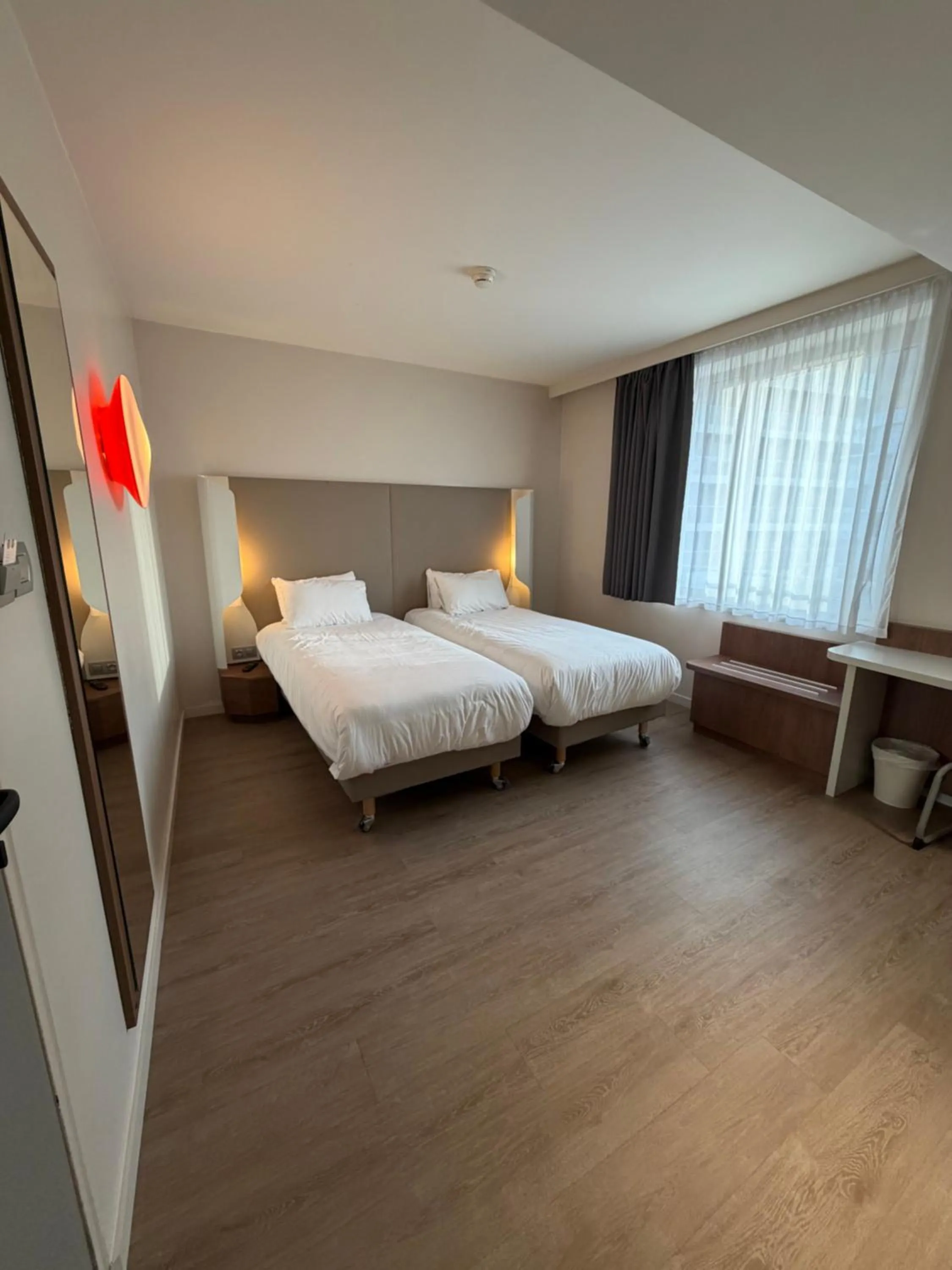 Bed in Campanile Annemasse Gare– Genève