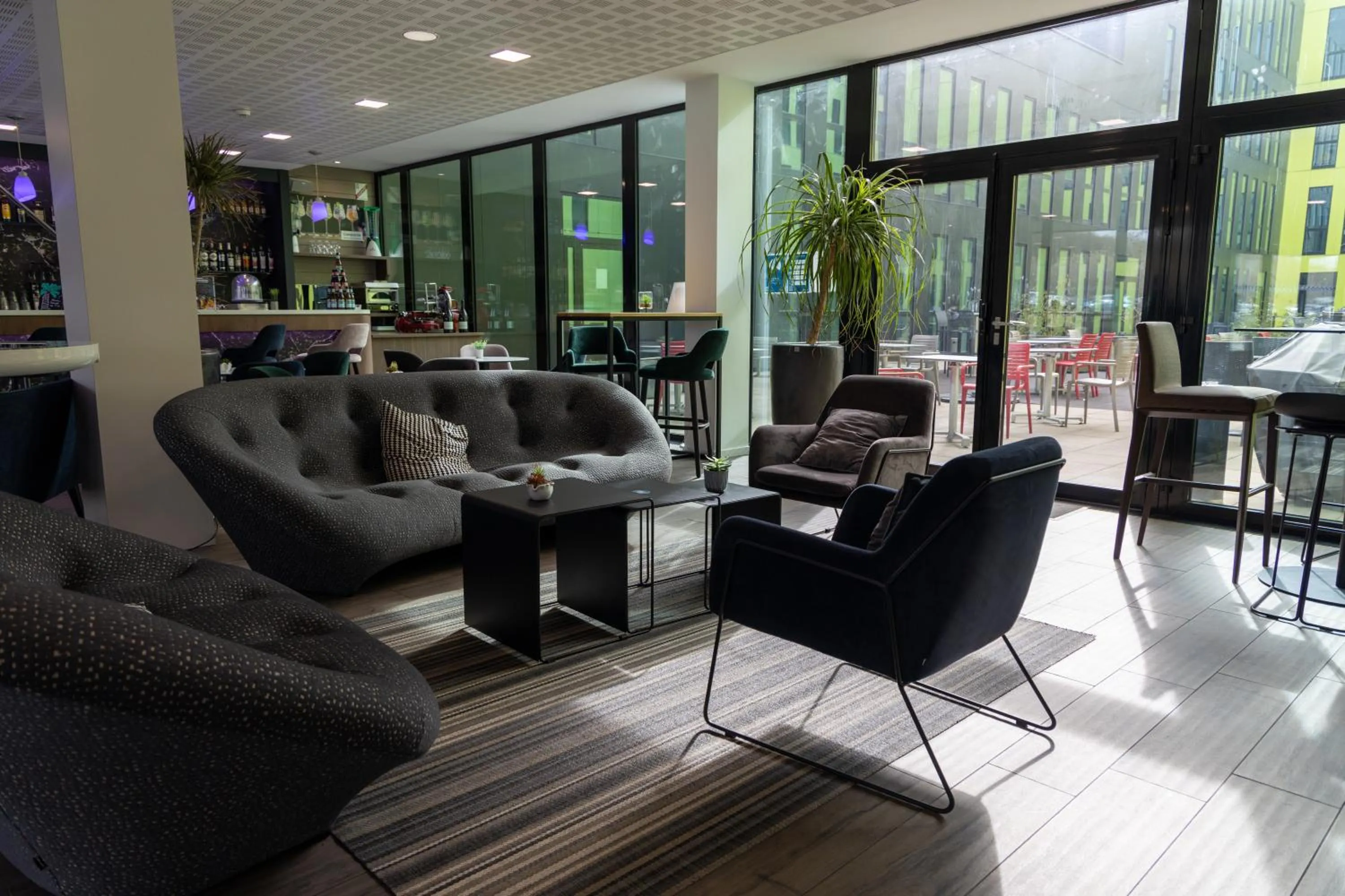 Living room in Campanile Belfort Montbéliard - Gare La Jonxion.