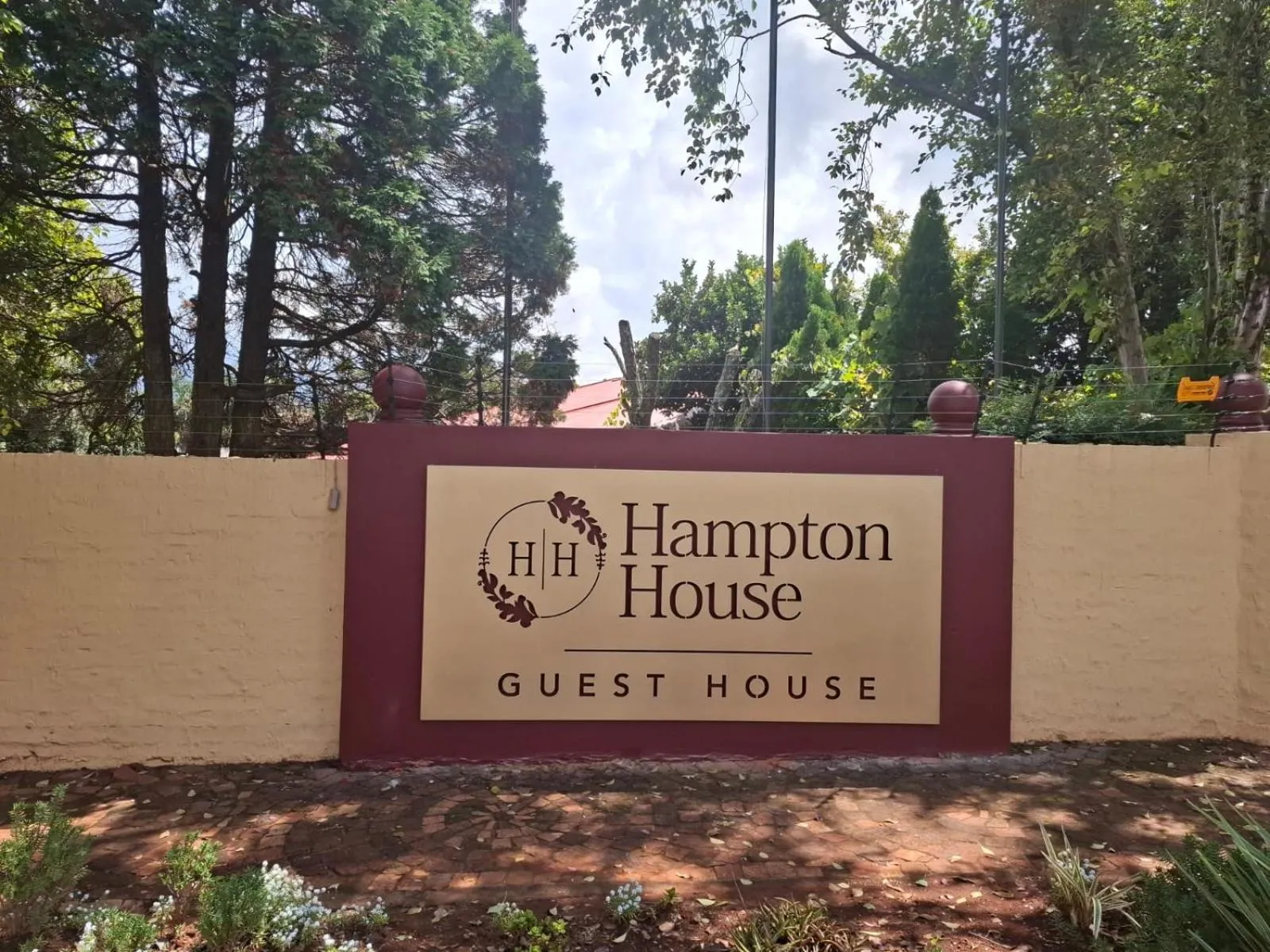 Hampton House Guest House