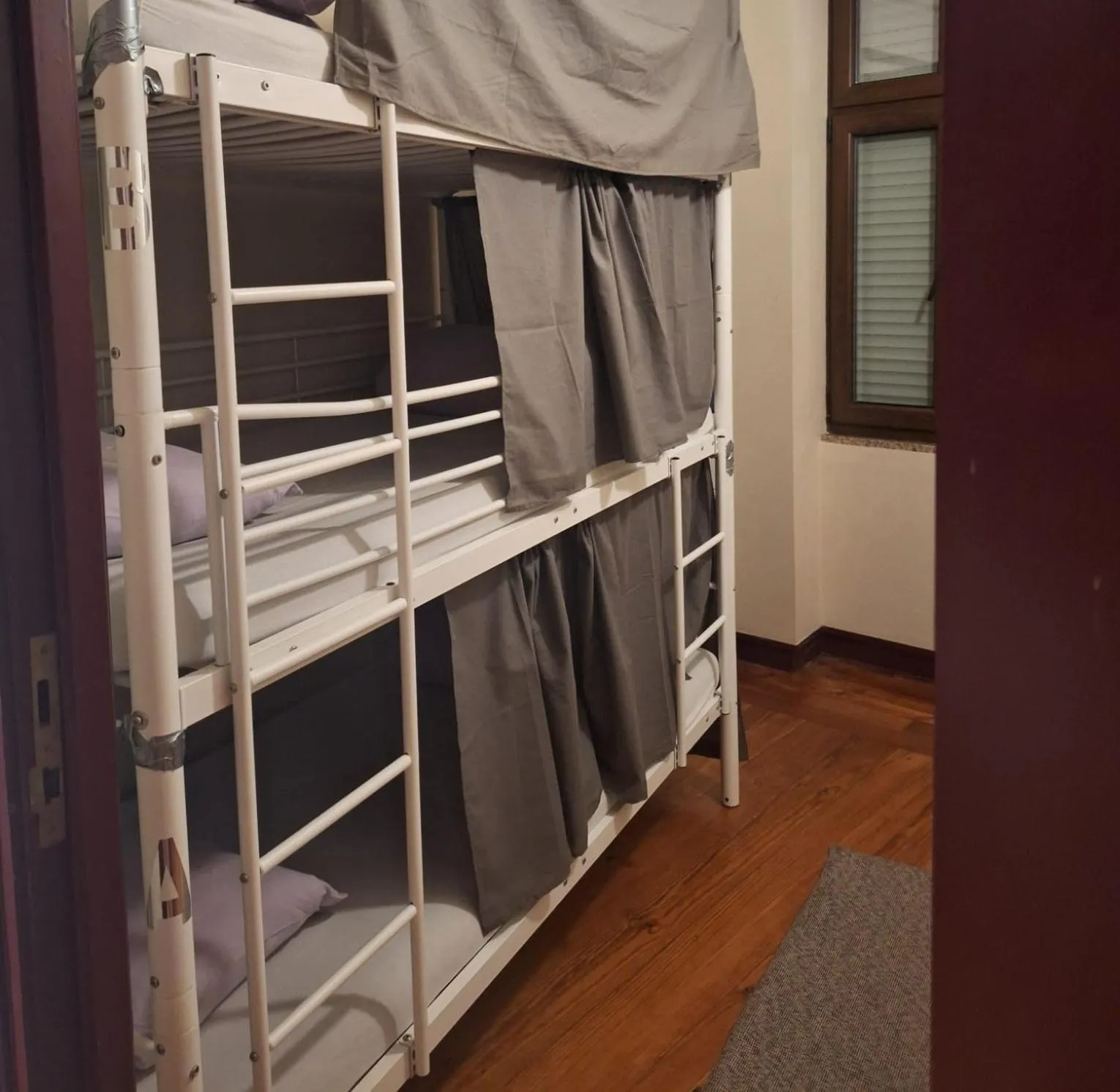 Bed in Easy Host Porto