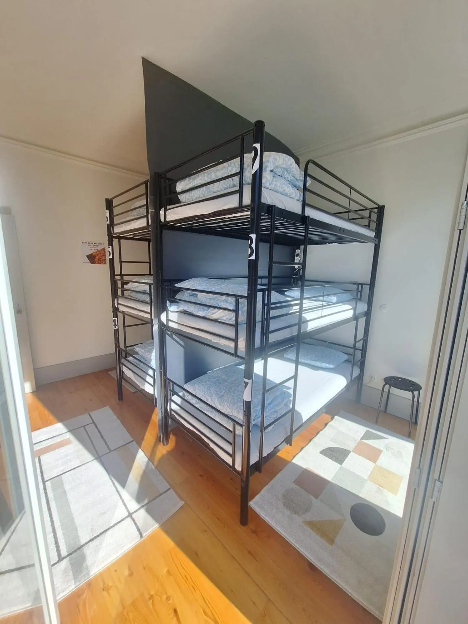 Bed in Easy Host Porto