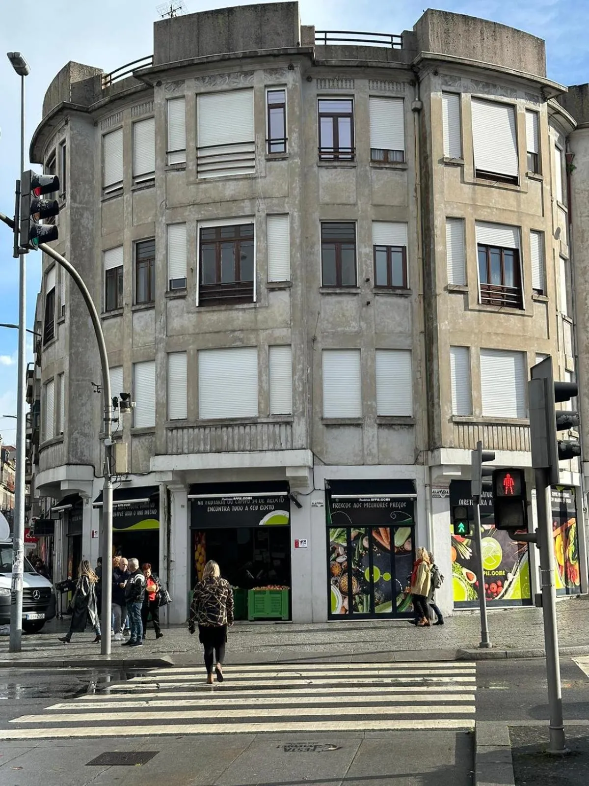 Property building in Easy Host Porto